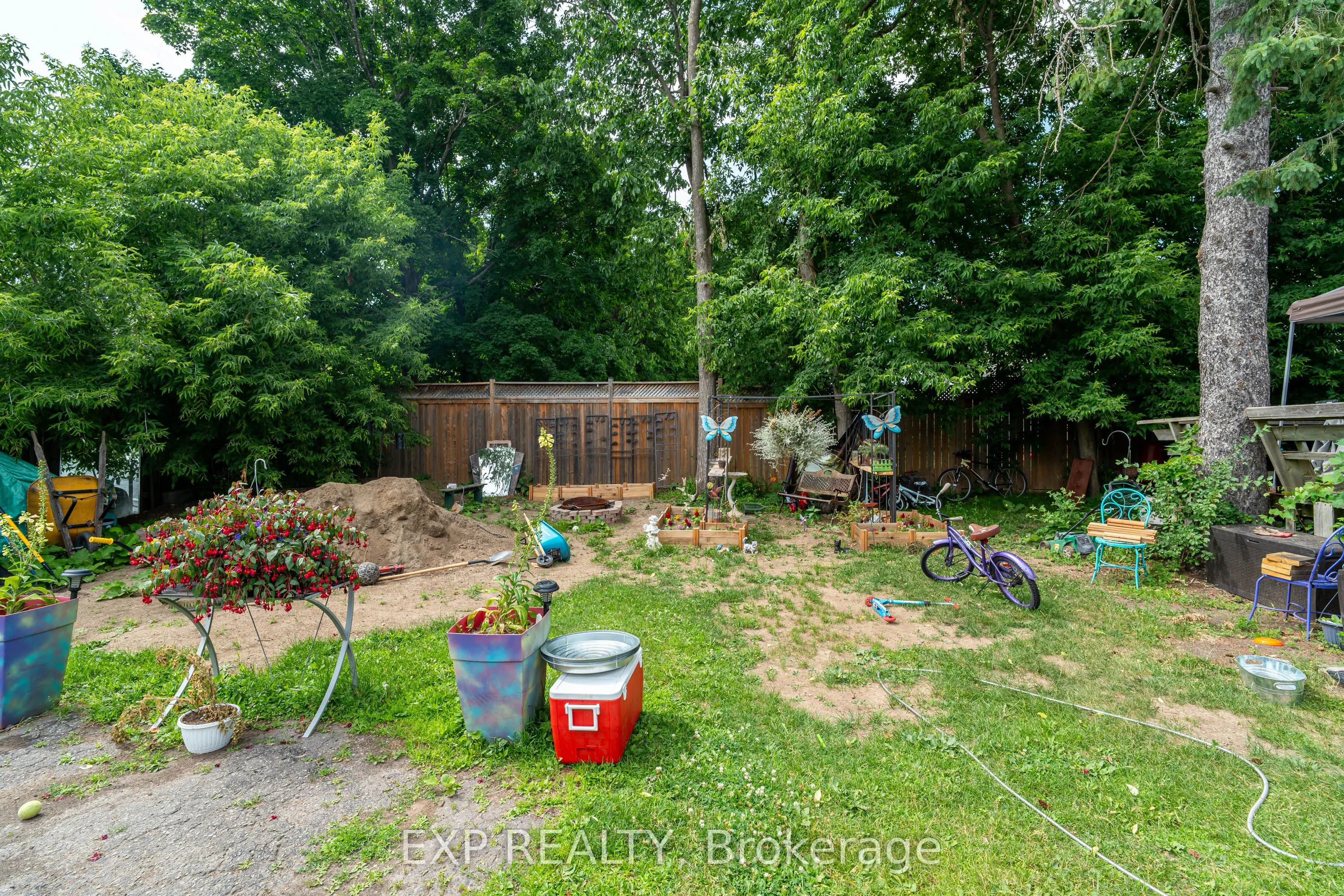 294 Moffatt Street