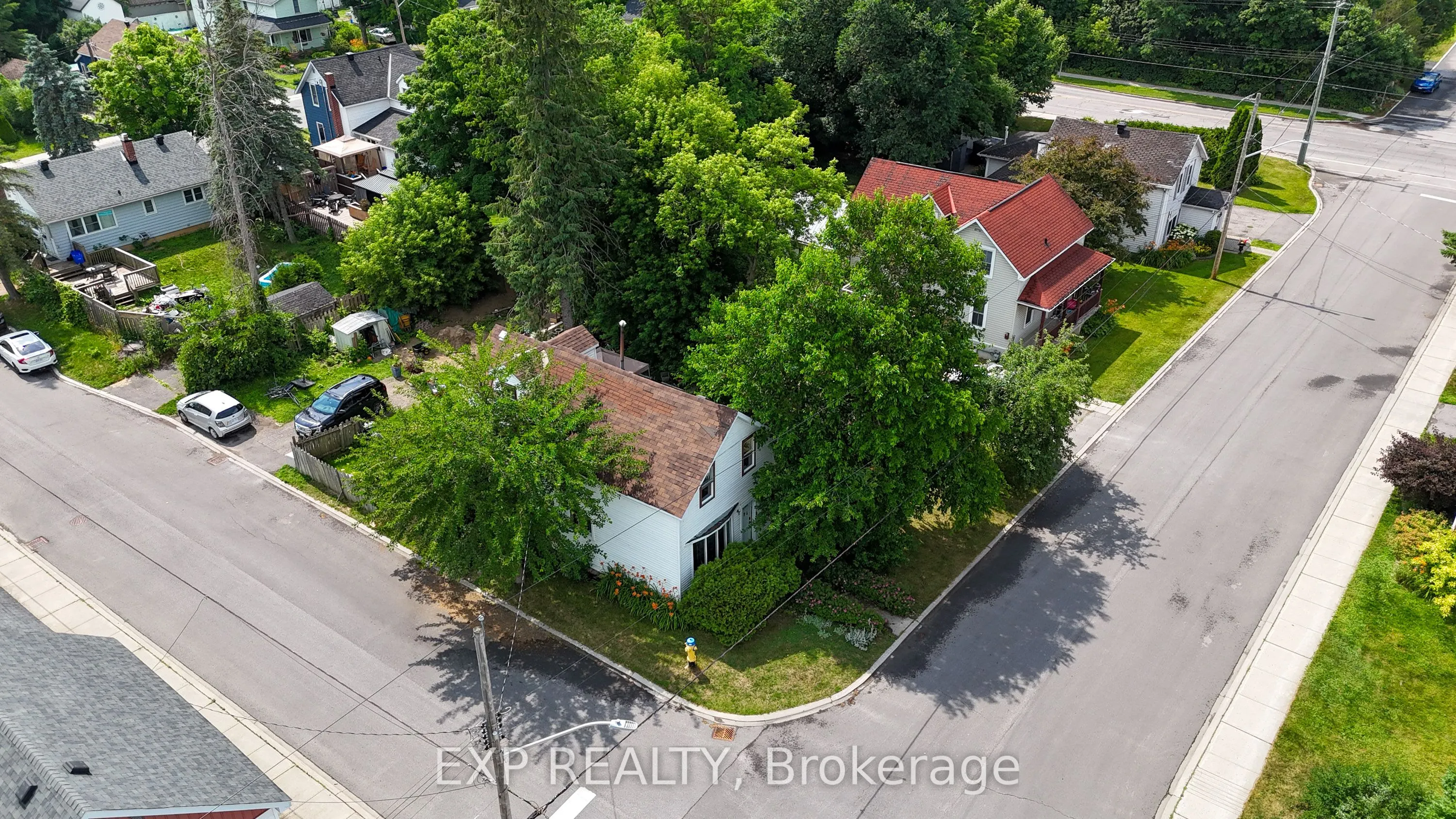294 Moffatt Street