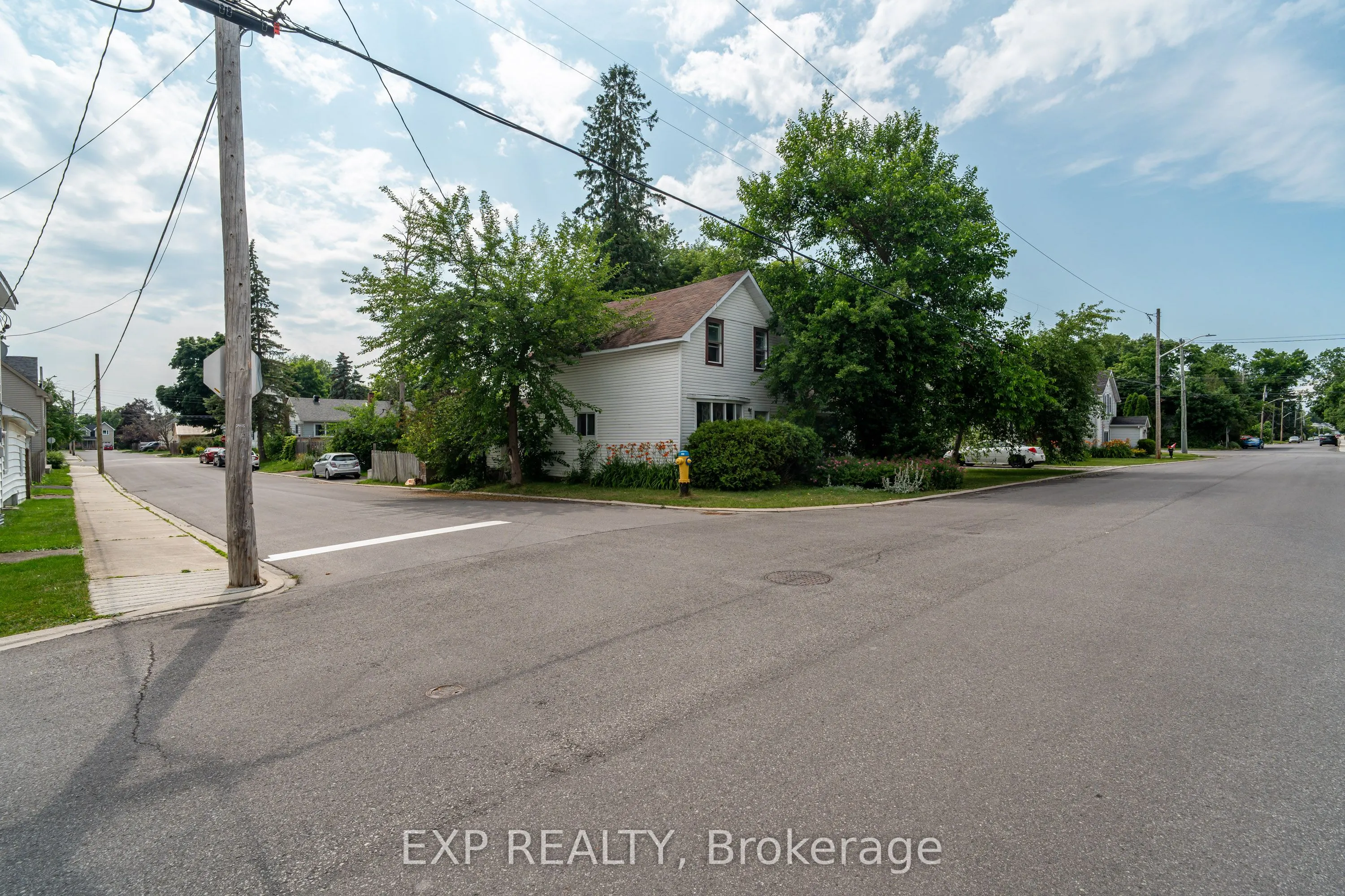 294 Moffatt Street