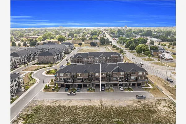 585 Colborne Street E