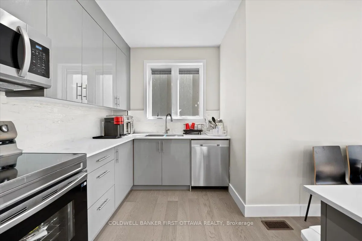 25 Pennard Way, #A & B