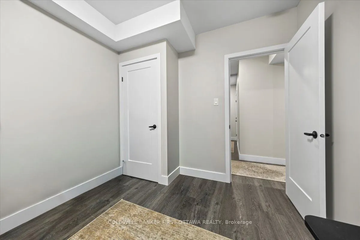 25 Pennard Way, #A & B
