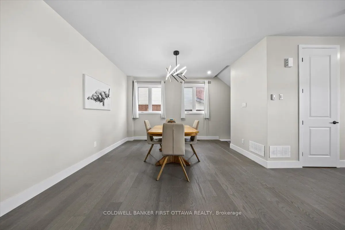 25 Pennard Way, #A & B