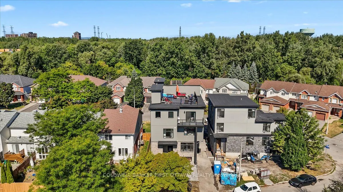 25 Pennard Way, #A & B