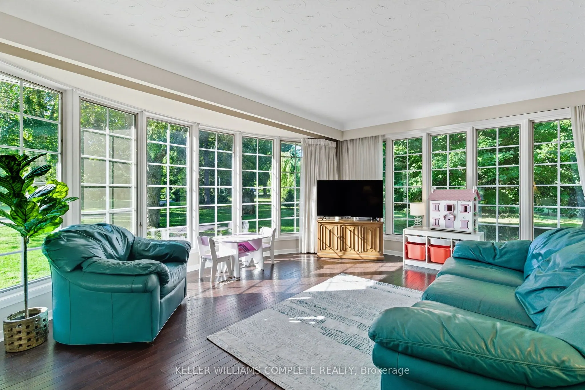 345 Jerseyville Road W