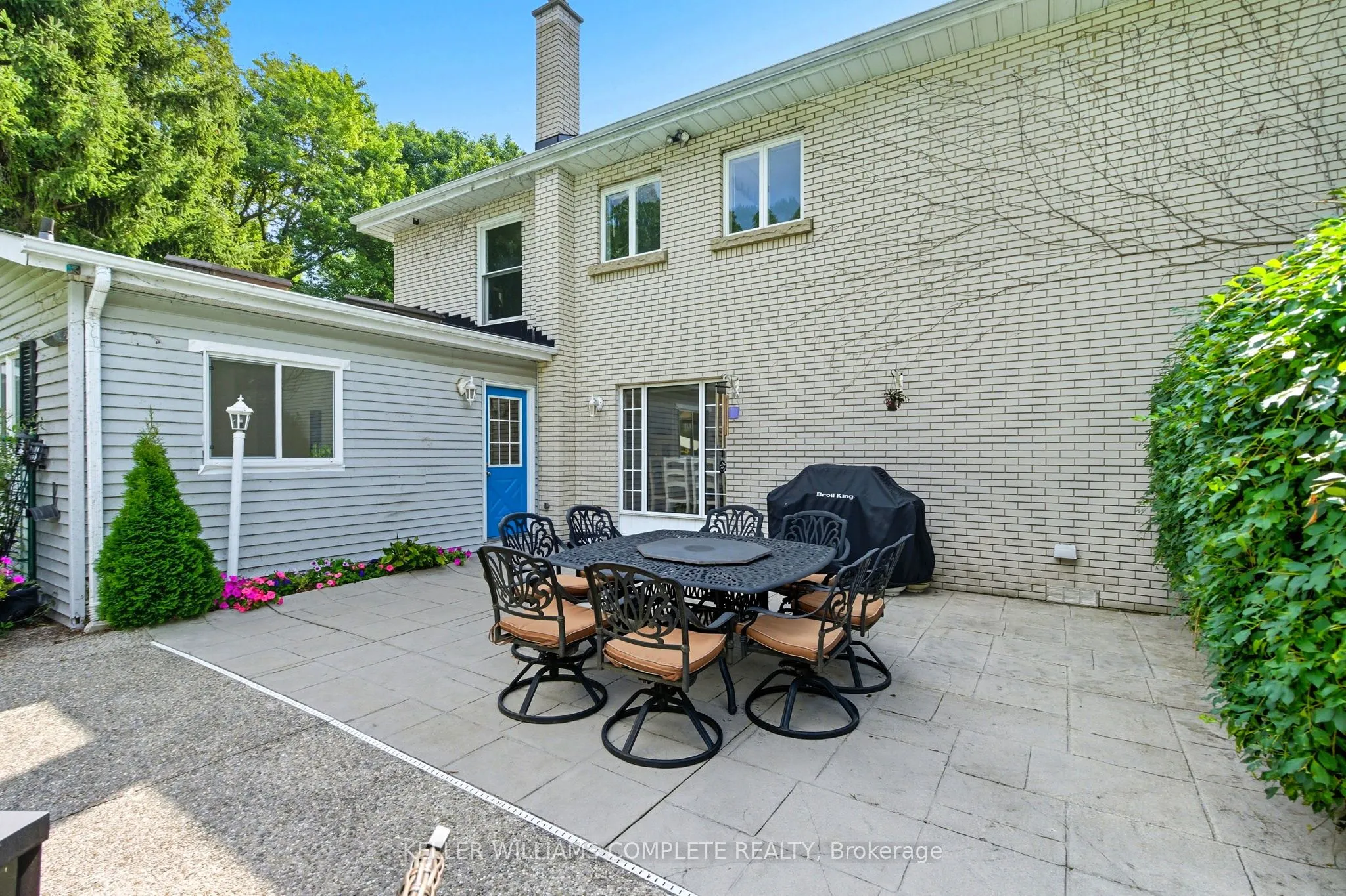 345 Jerseyville Road W