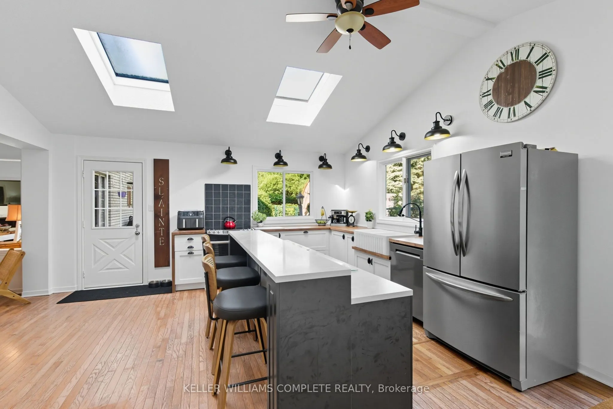 345 Jerseyville Road W