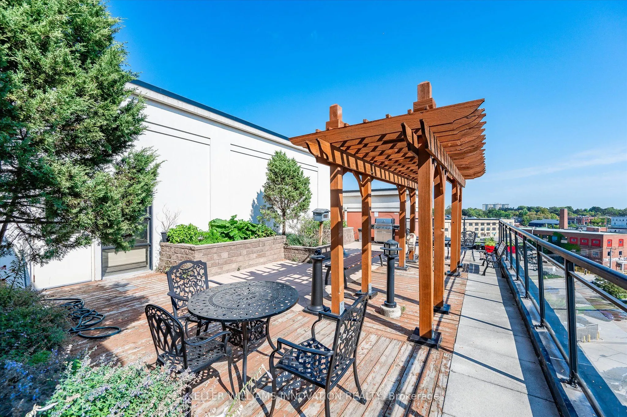 410 King Street W, #116