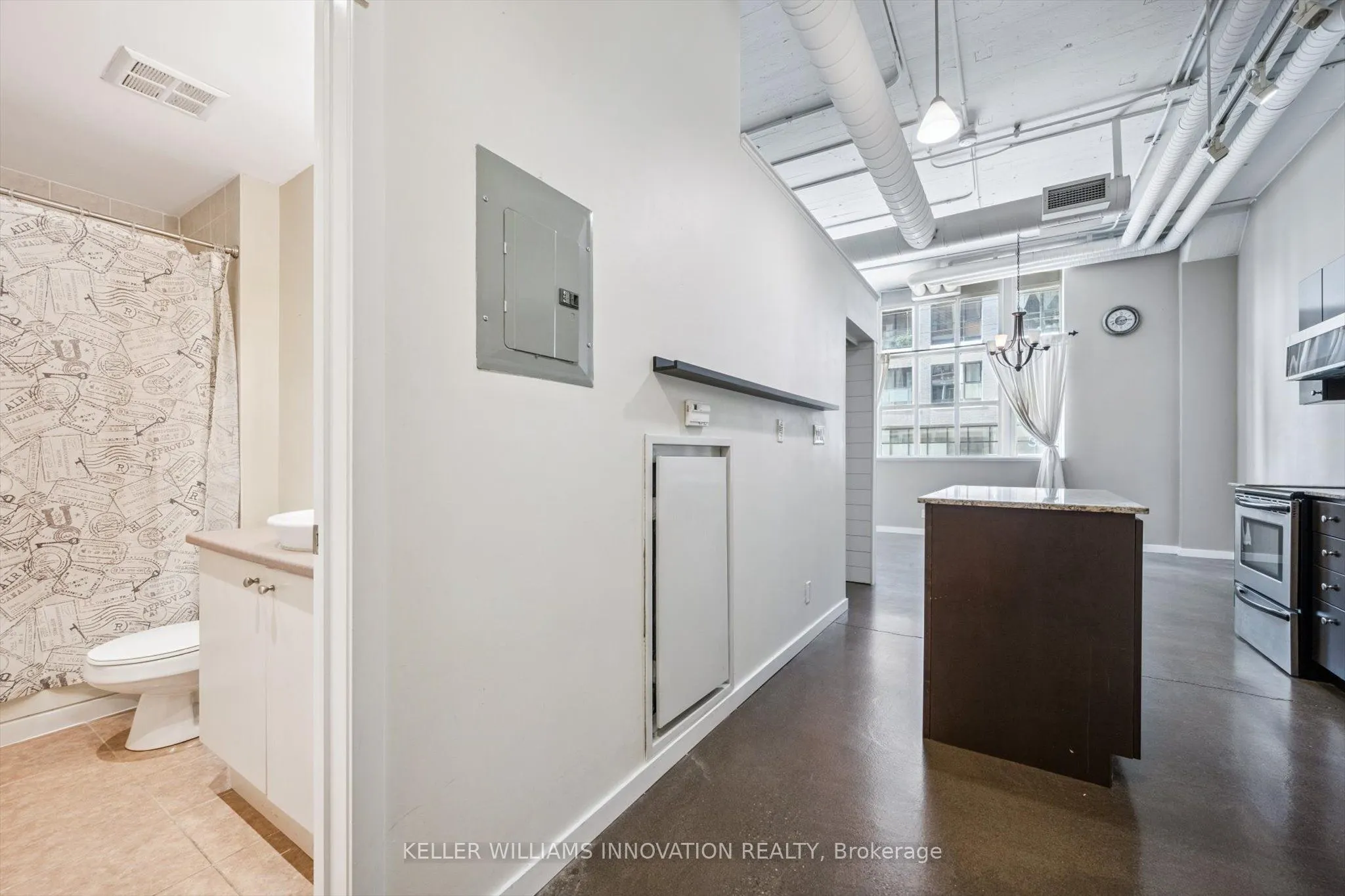 410 King Street W, #116