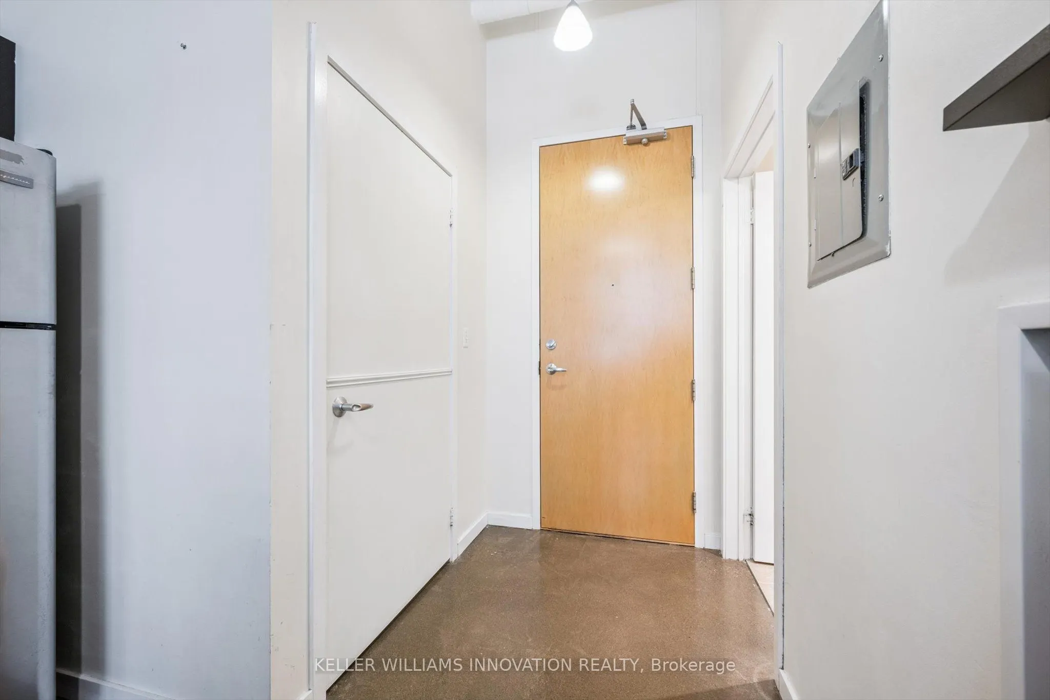 410 King Street W, #116