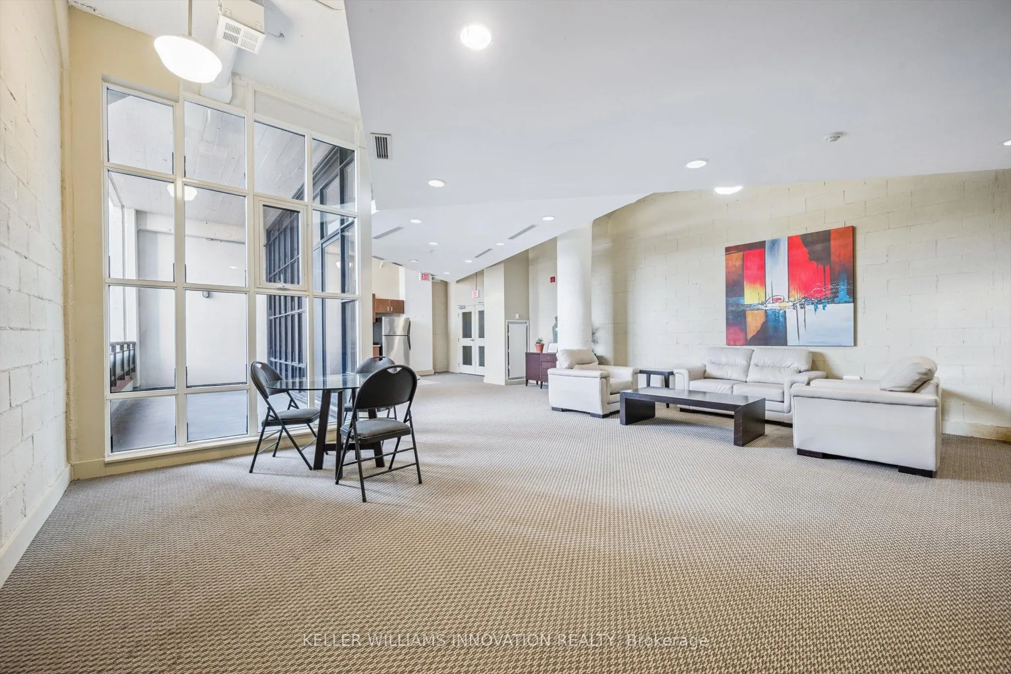 410 King Street W, #116