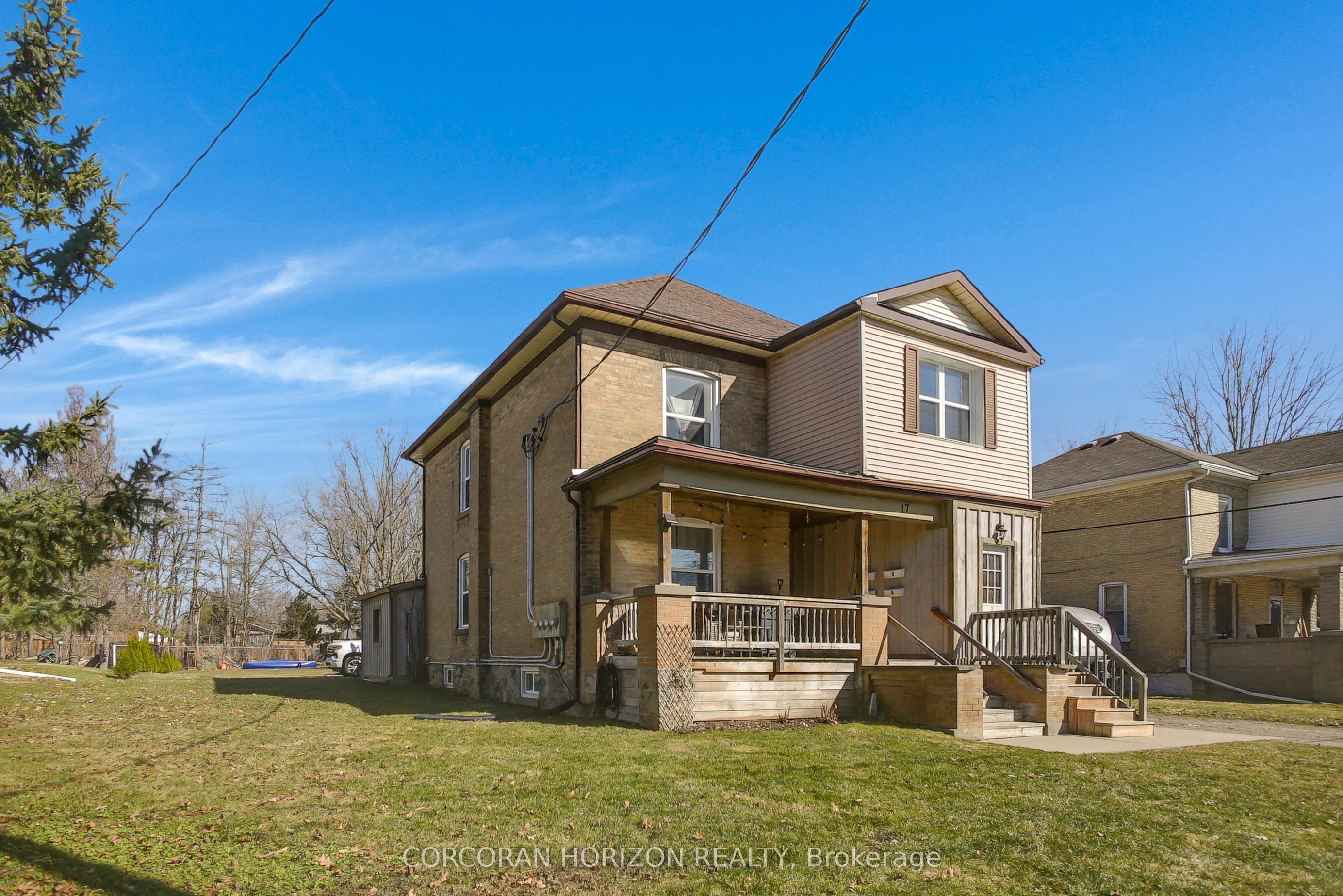 17 Shaw Avenue W
