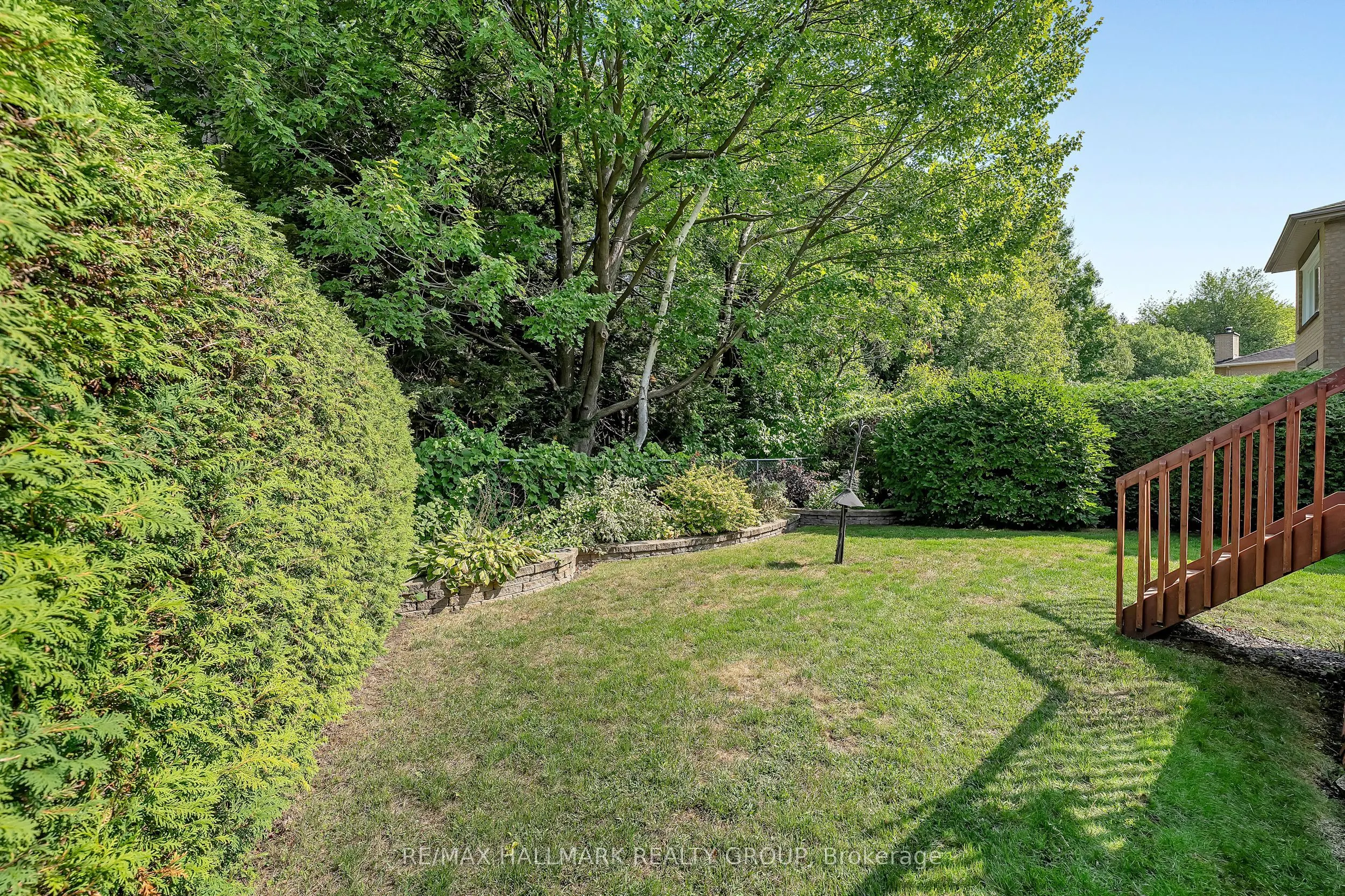 1725 Autumn Ridge Drive