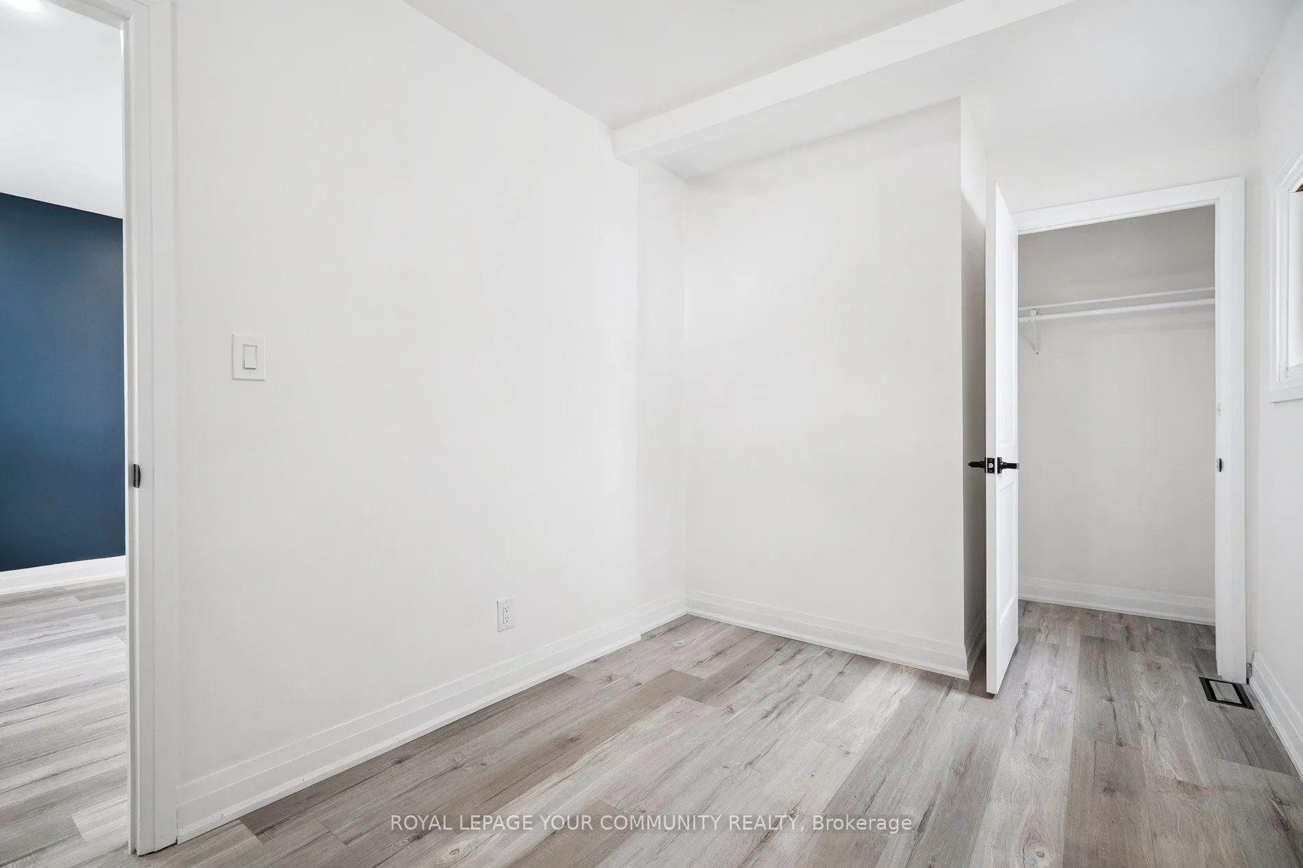 8 Merchison Avenue
