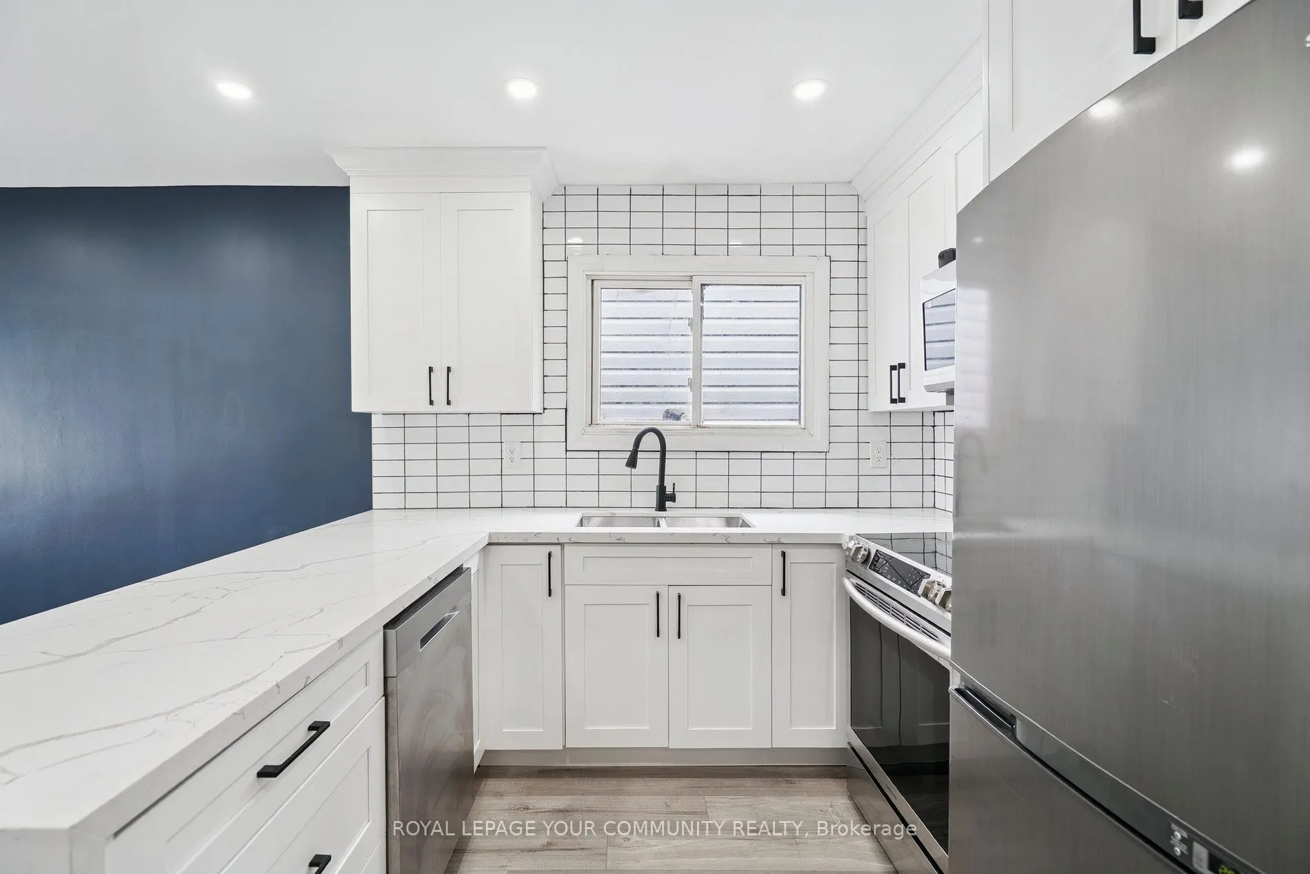 8 Merchison Avenue