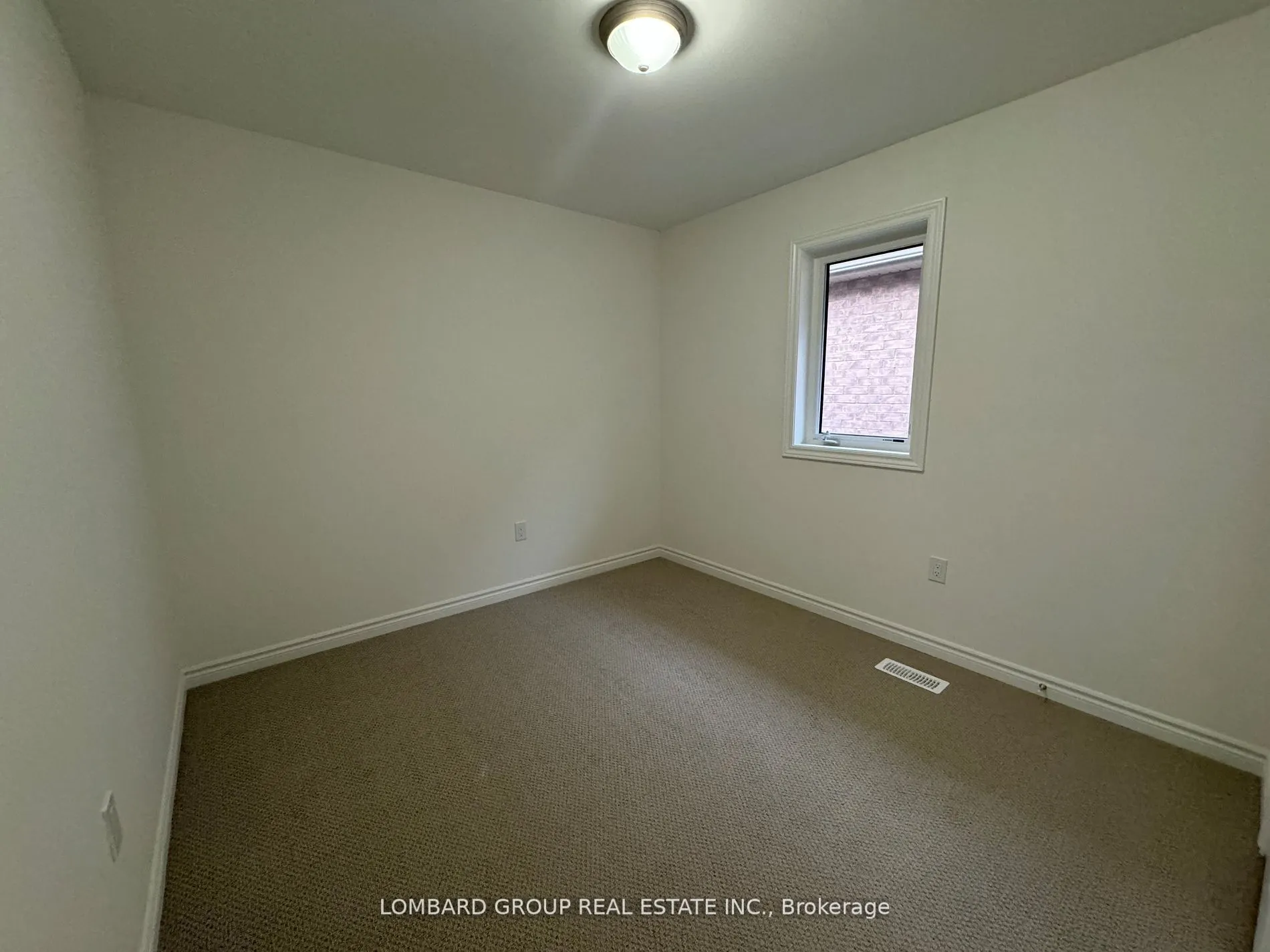 21 Stanley Leitch Drive