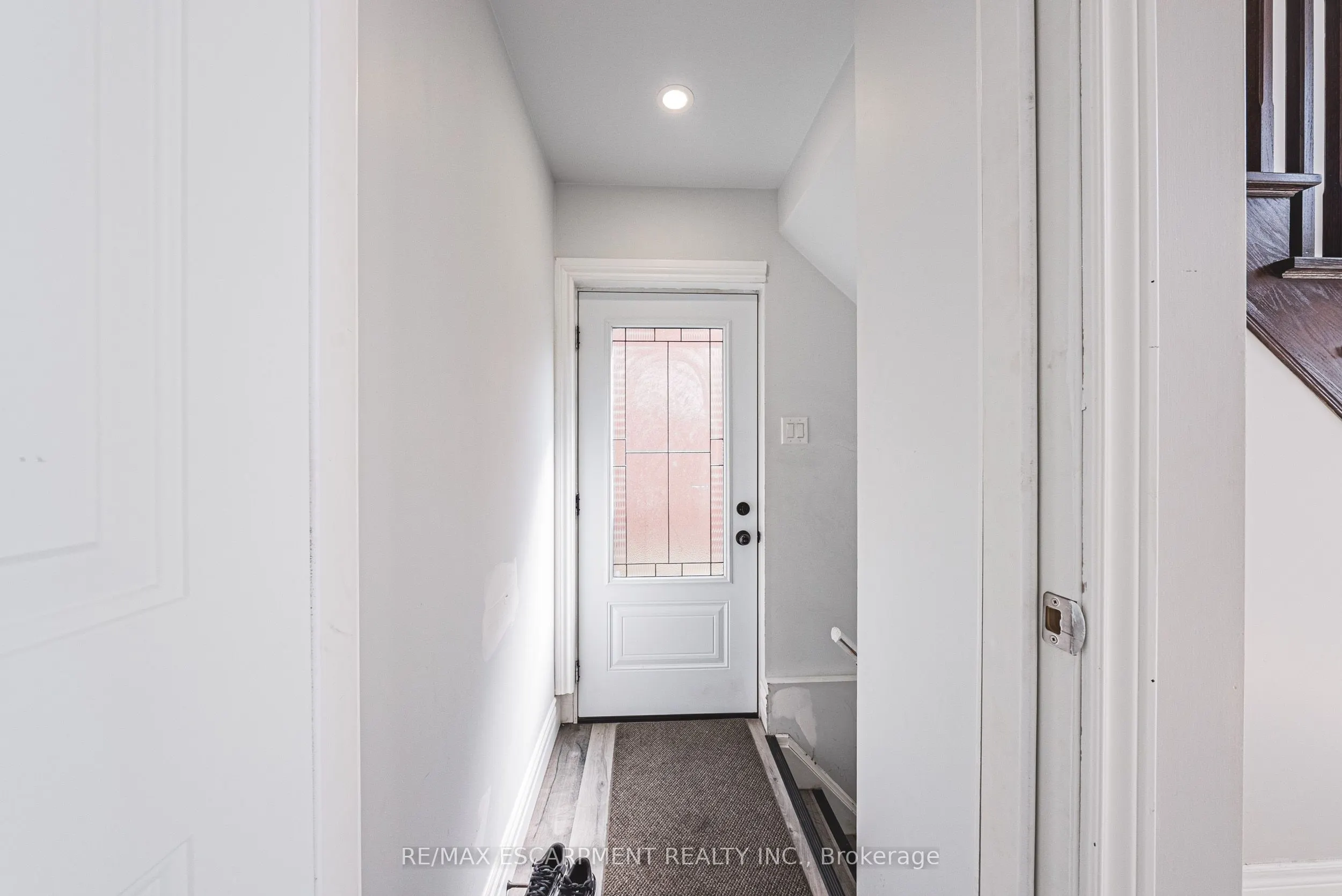 128 Medici Lane