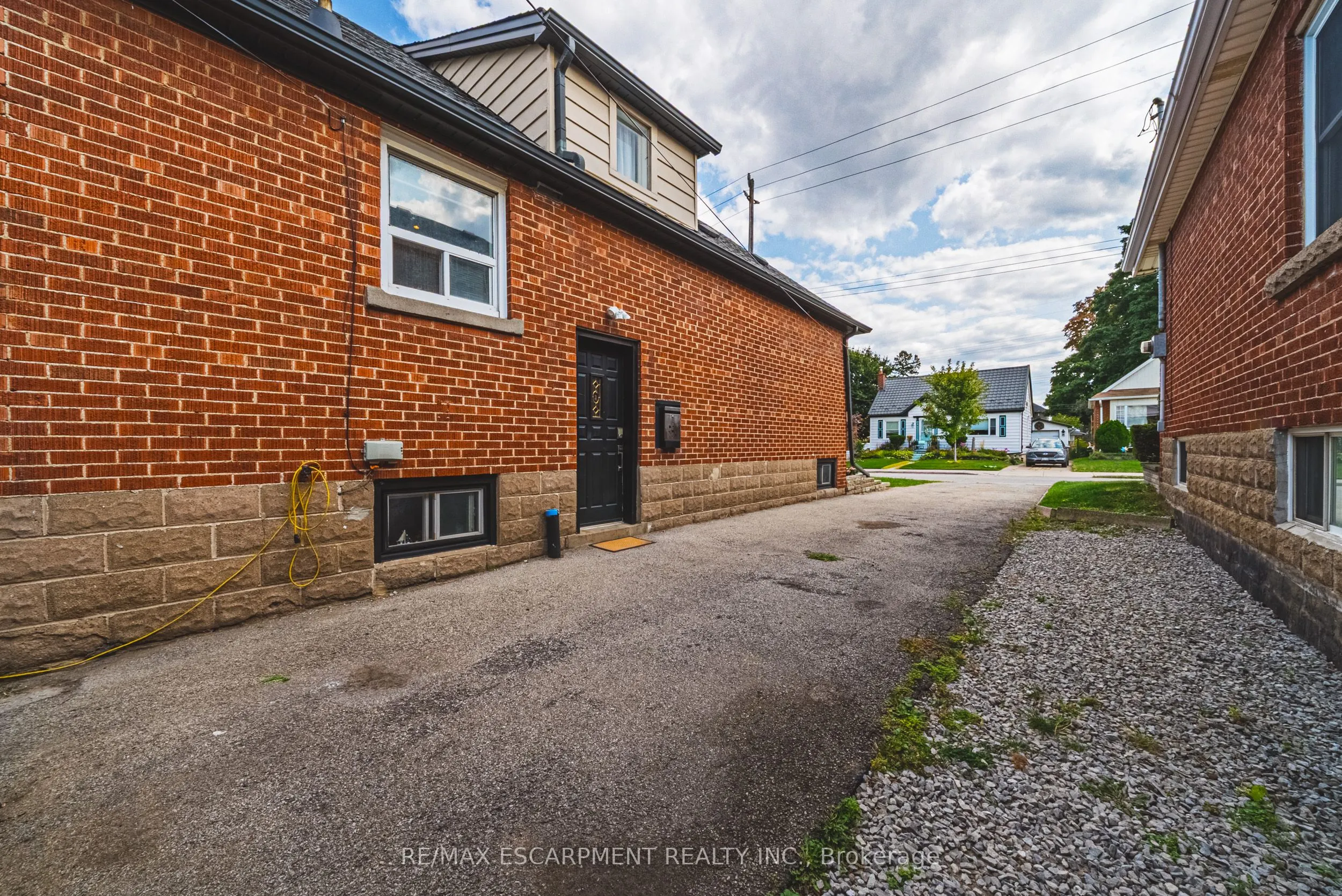 212 RODGERS Road