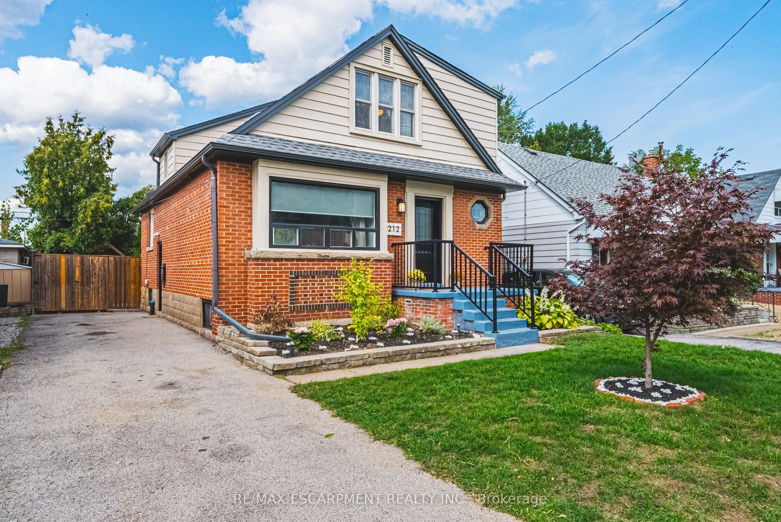 212 RODGERS Road