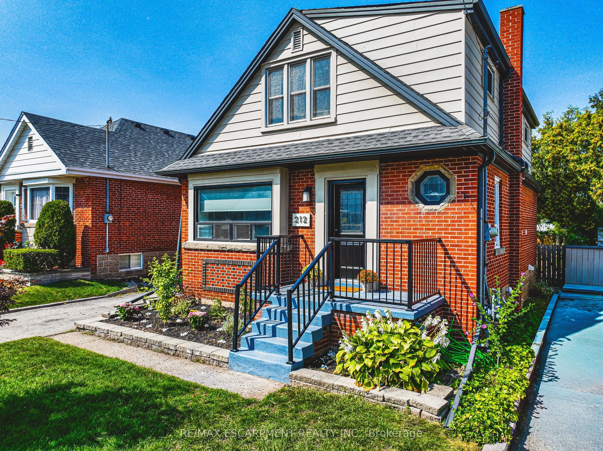 212 RODGERS Road