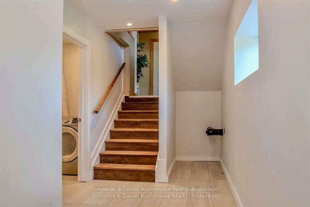 1267 Silver Lake Road