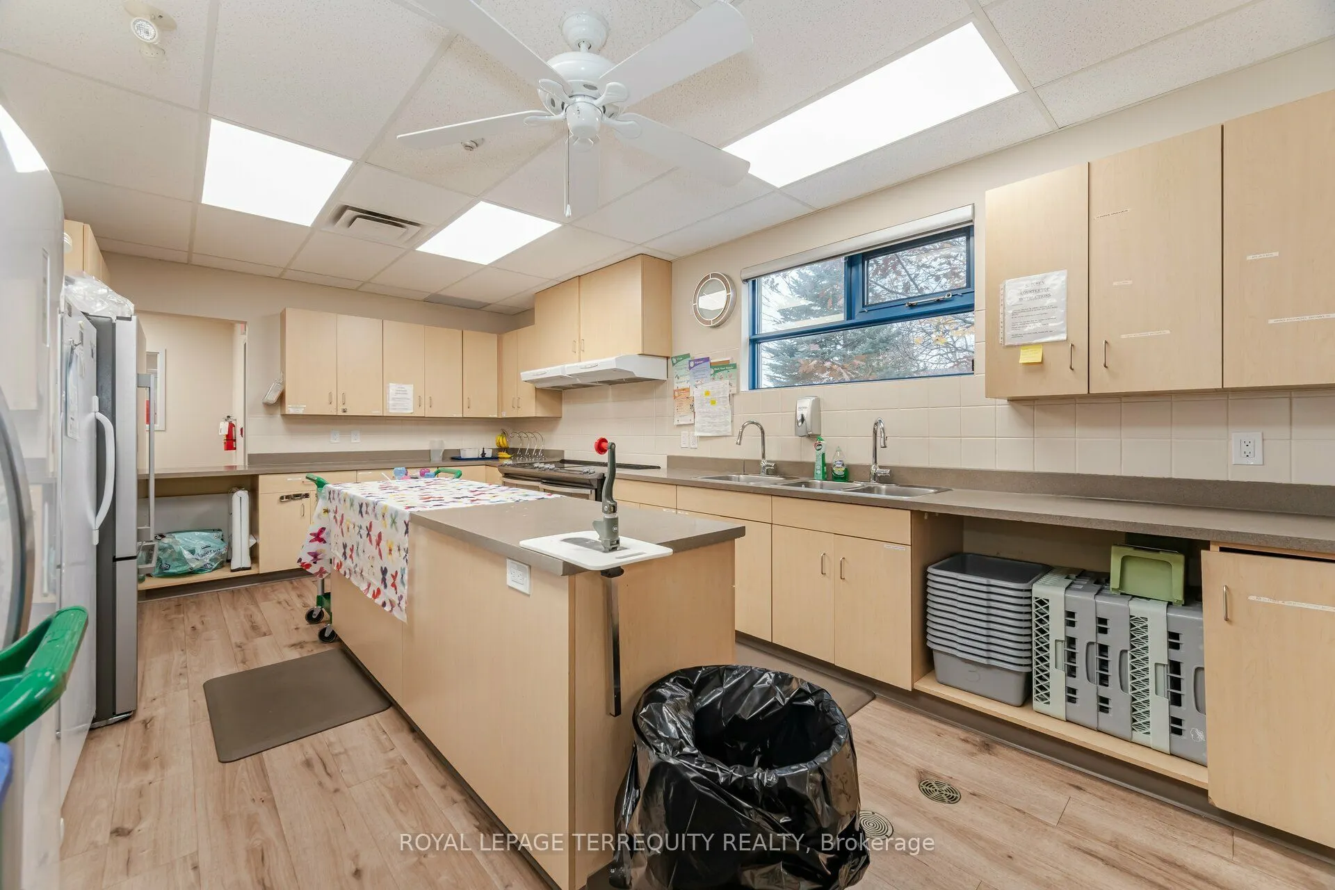 900 Golf Link Road