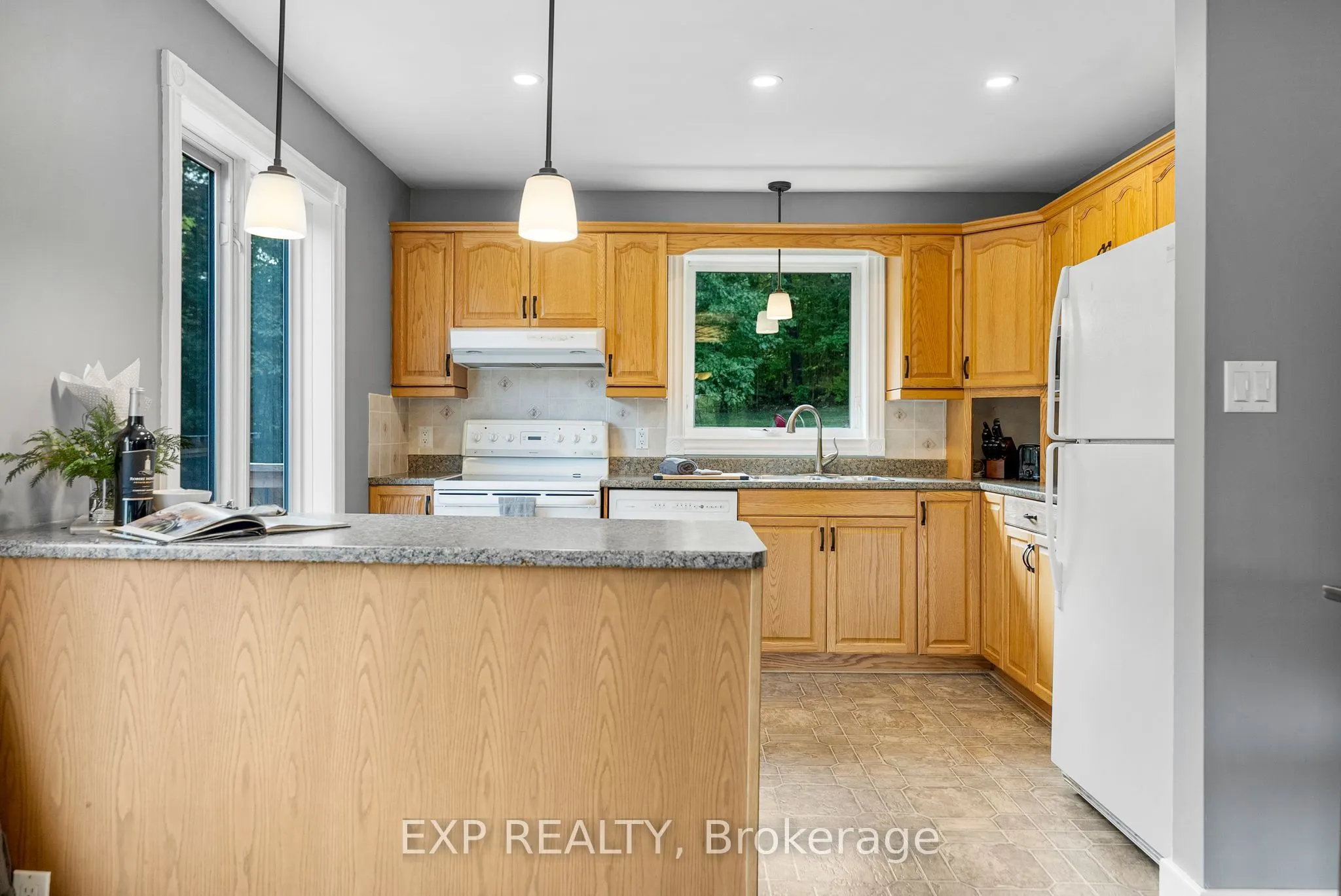 12 Riopelle Road