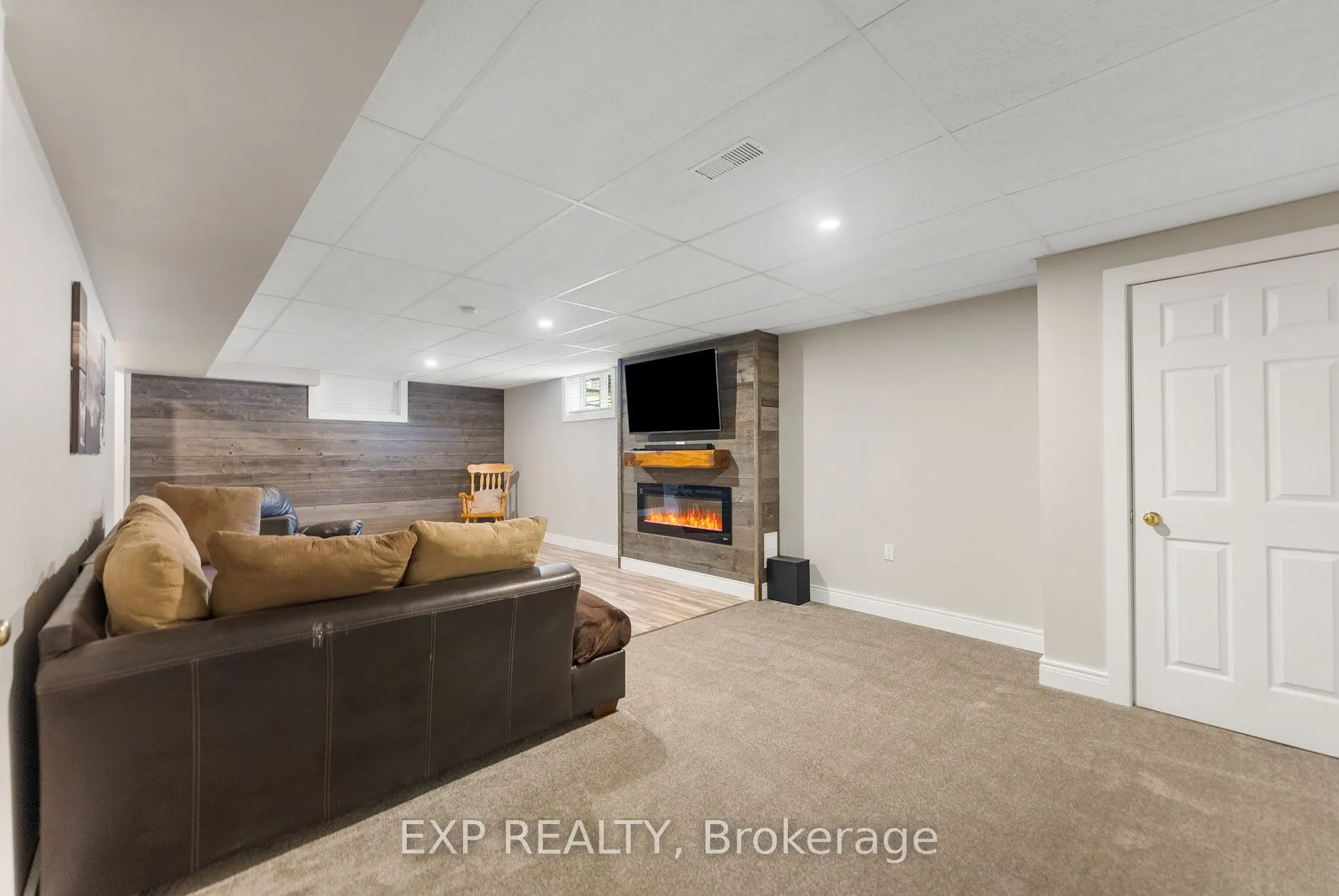 12 Riopelle Road