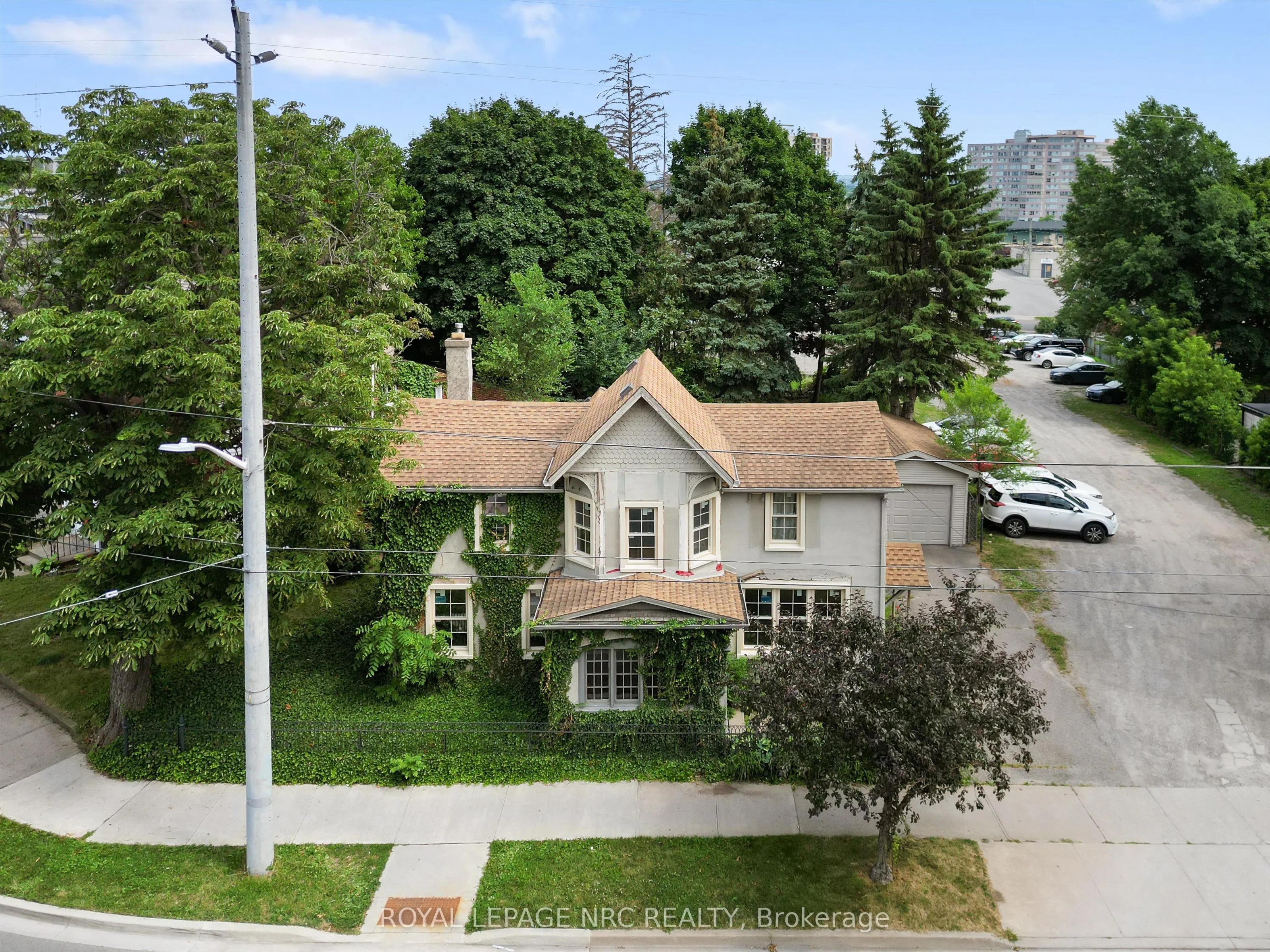 228 King Street
