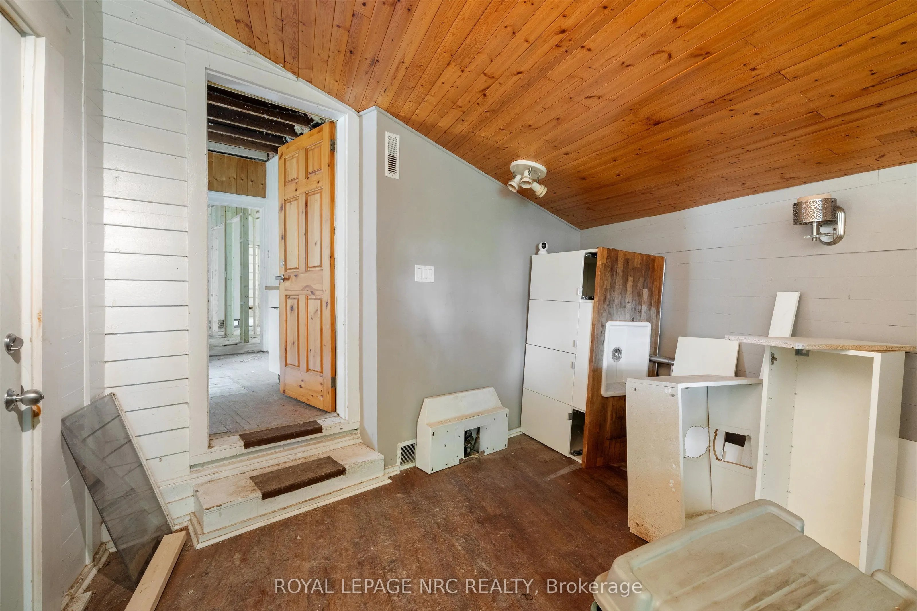 228 King Street