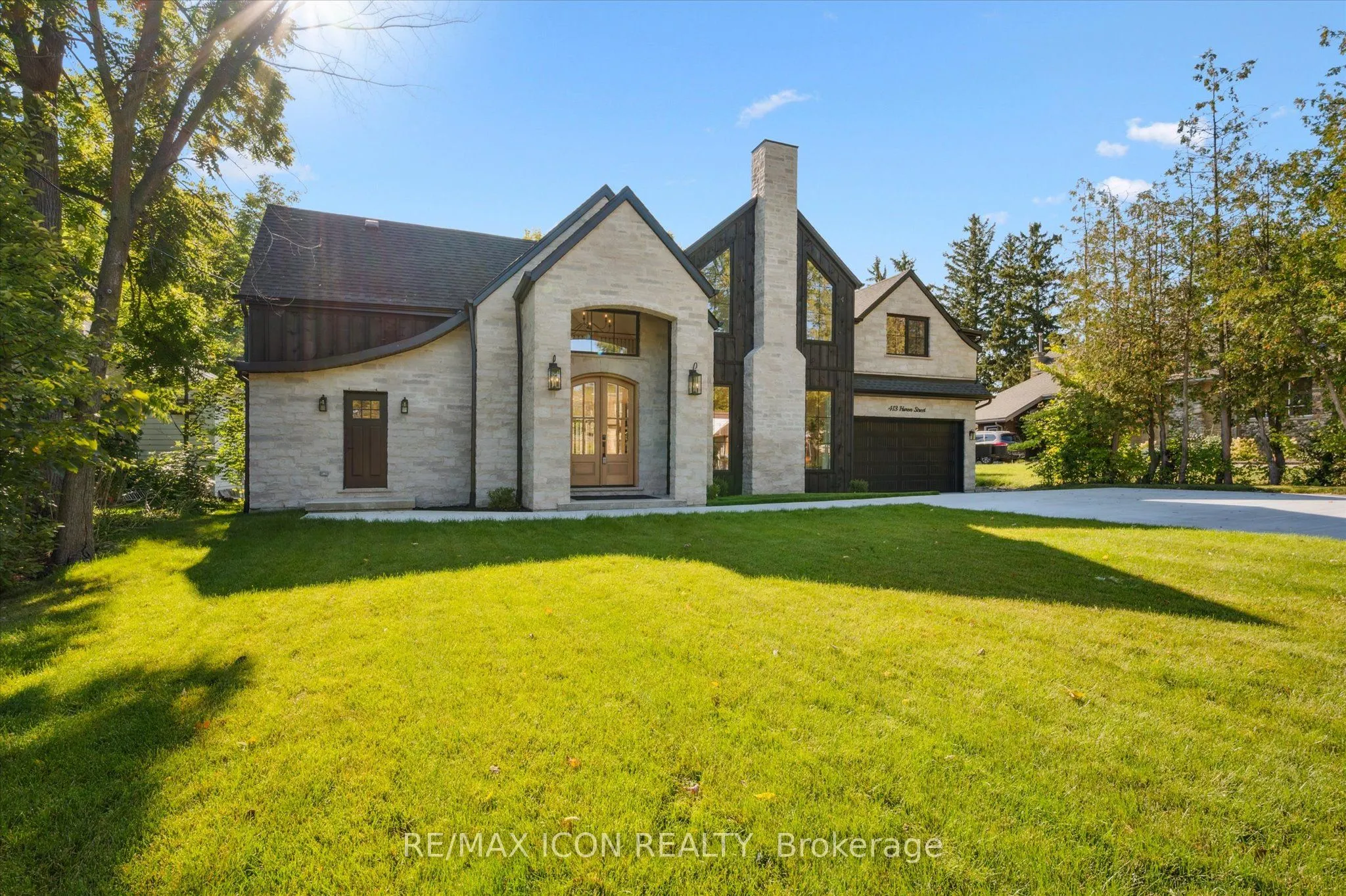 413 Huron Street