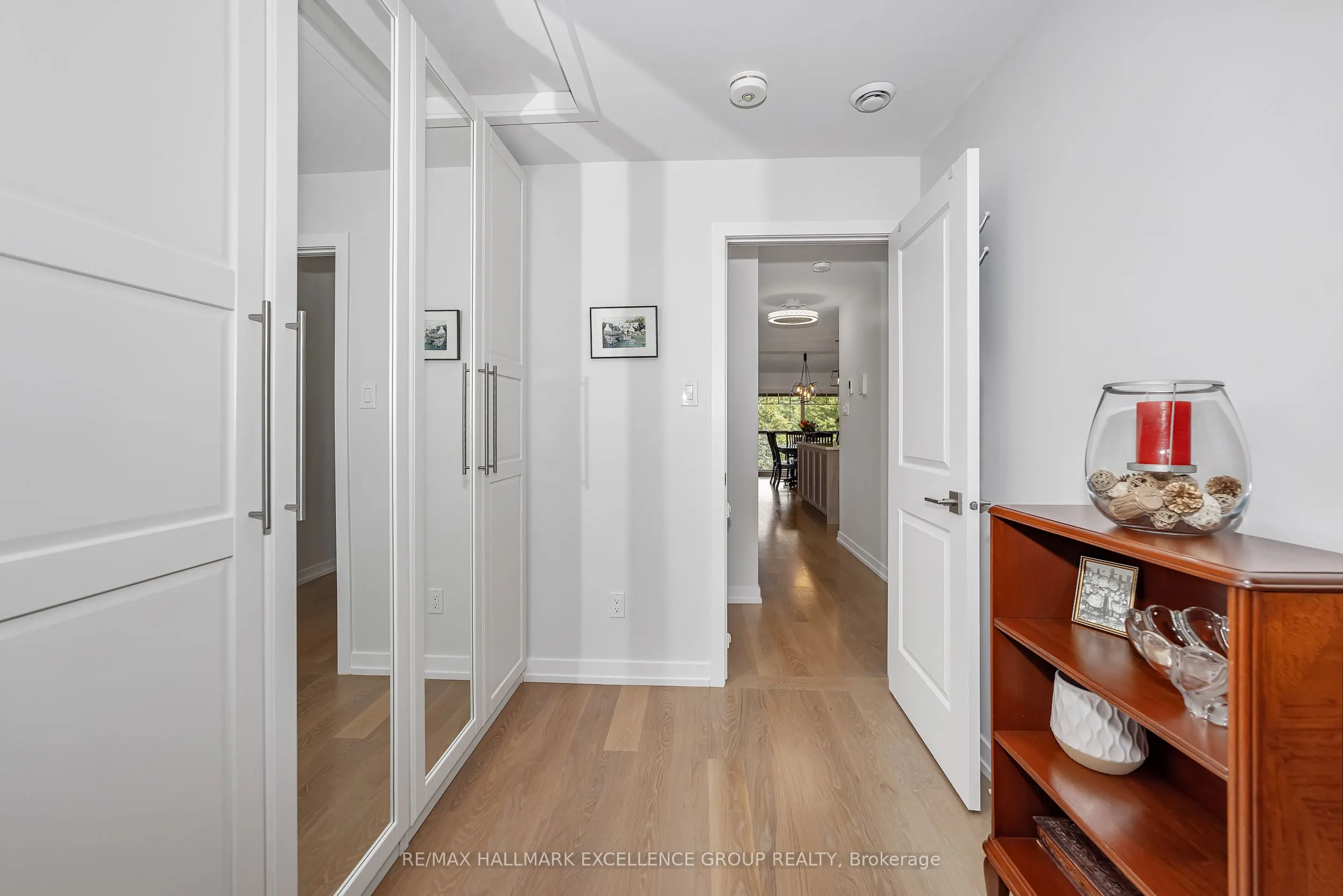 360 Montee Outaouais Road, #707