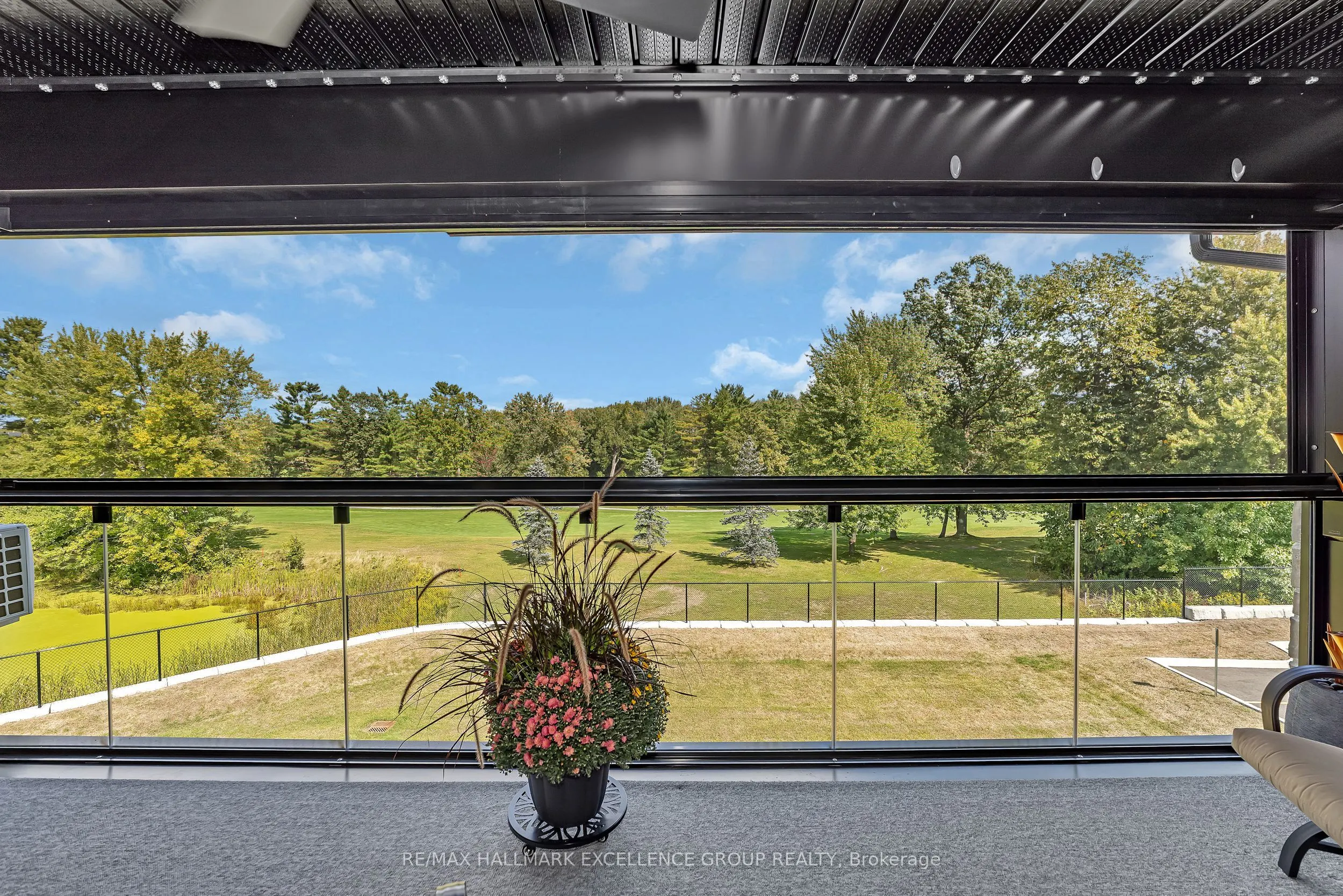360 Montee Outaouais Road, #707