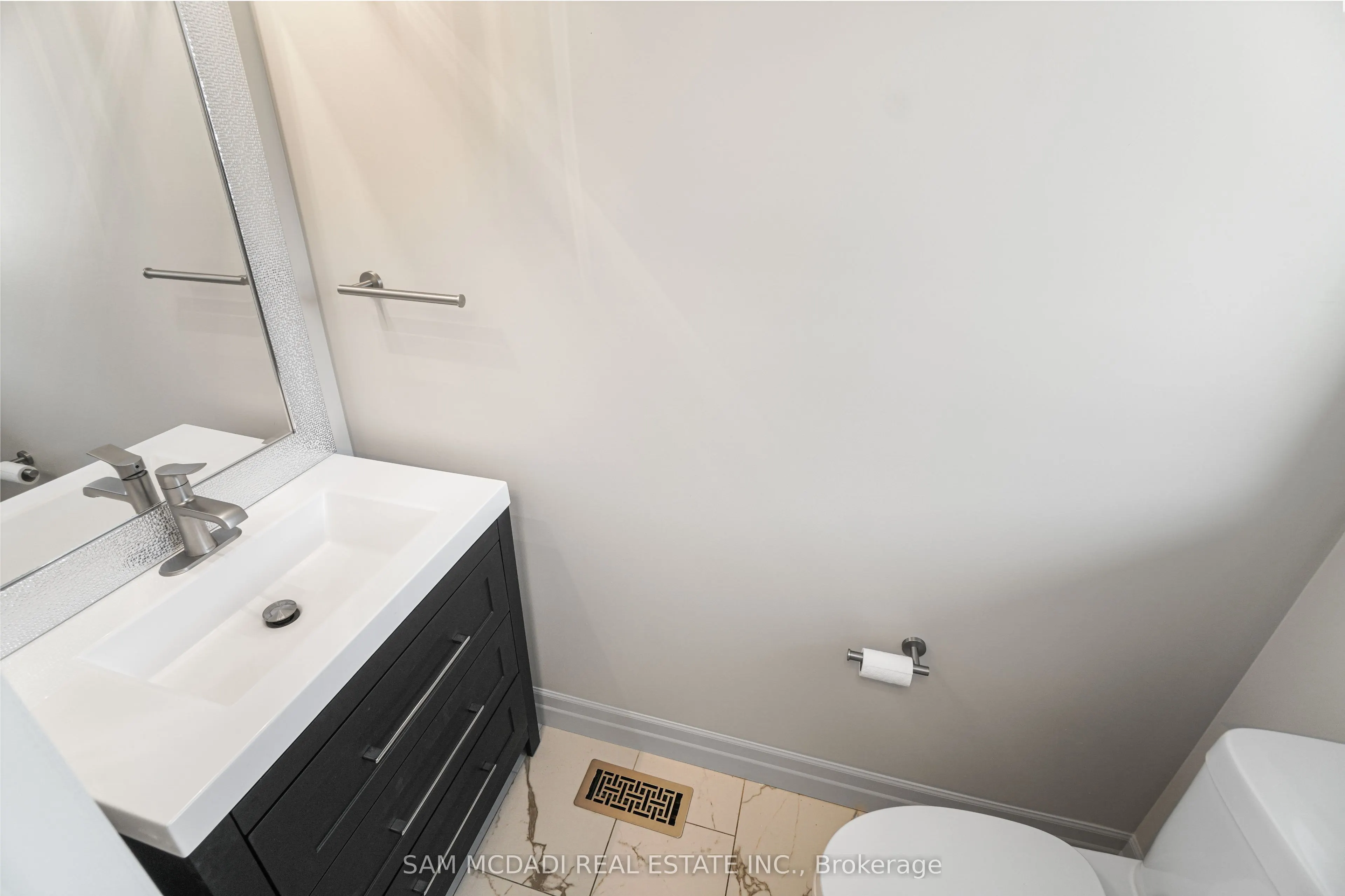 1023 Devonshire Avenue, #25