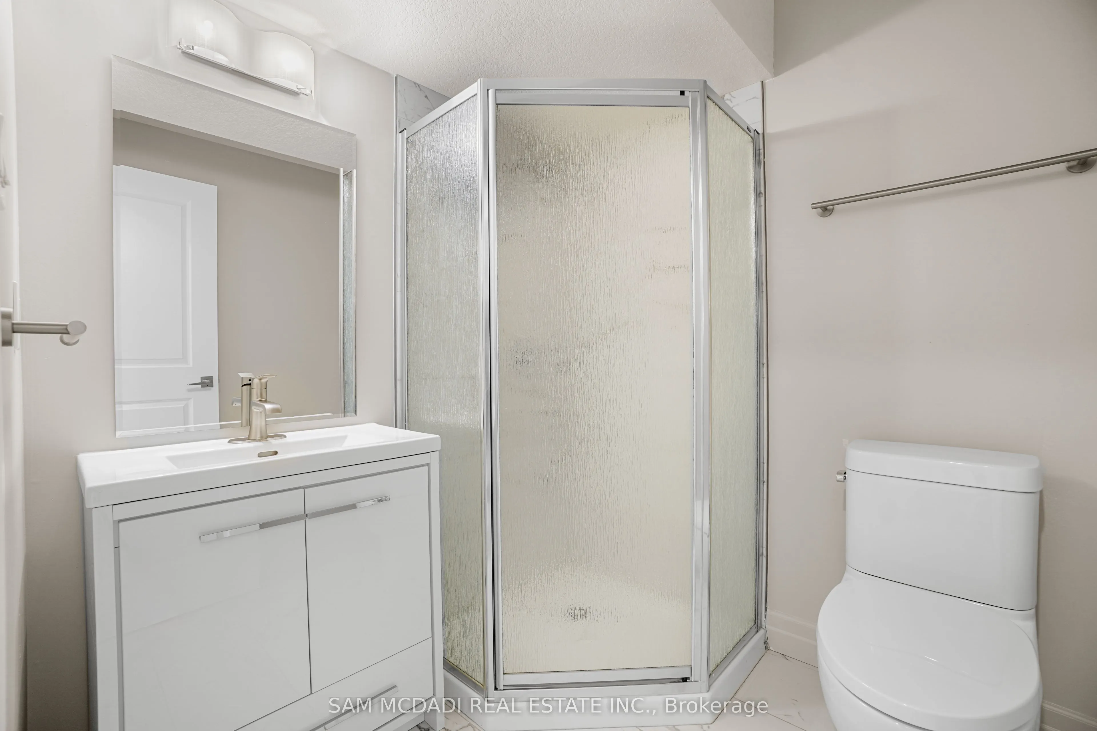 1023 Devonshire Avenue, #25