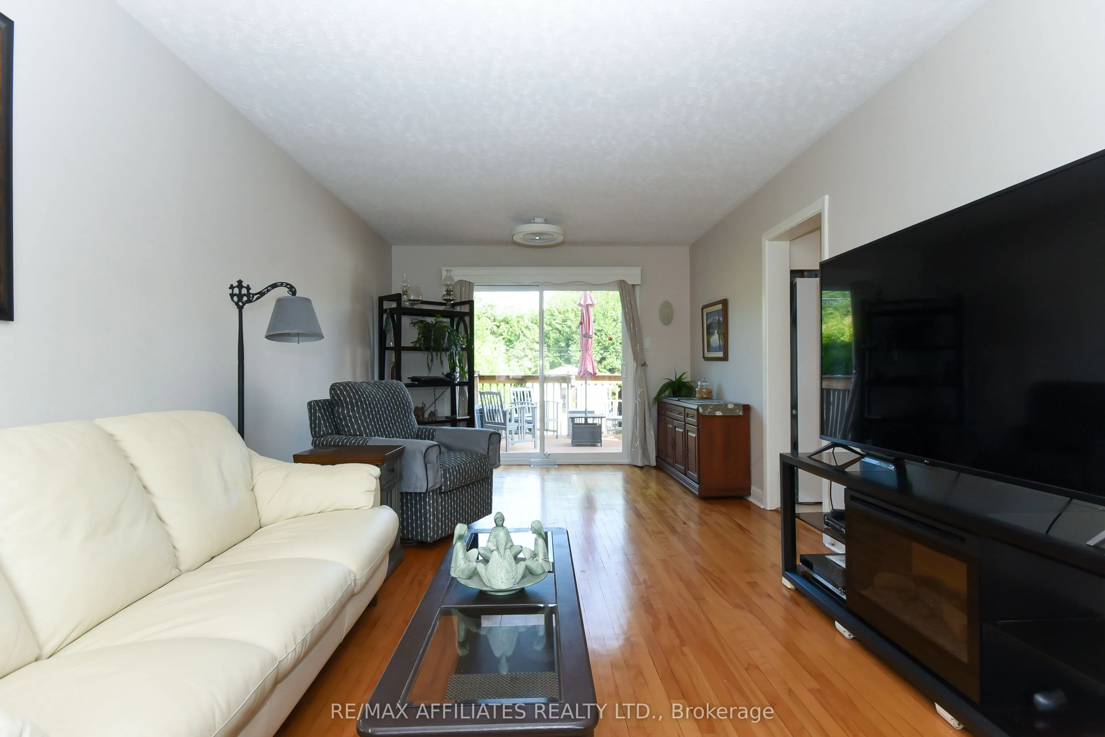 323 Fullerton Avenue