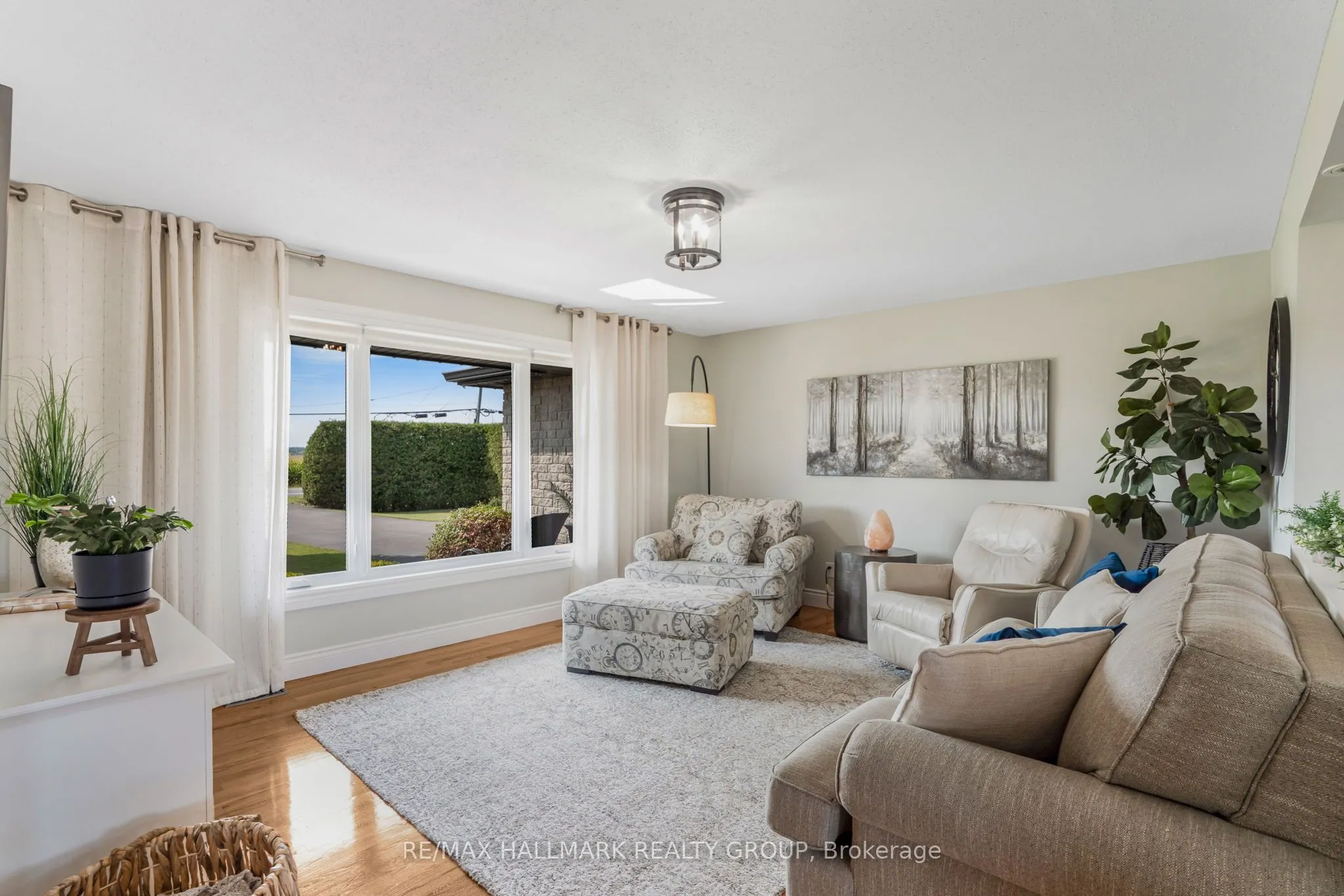2321 DU LAC Road