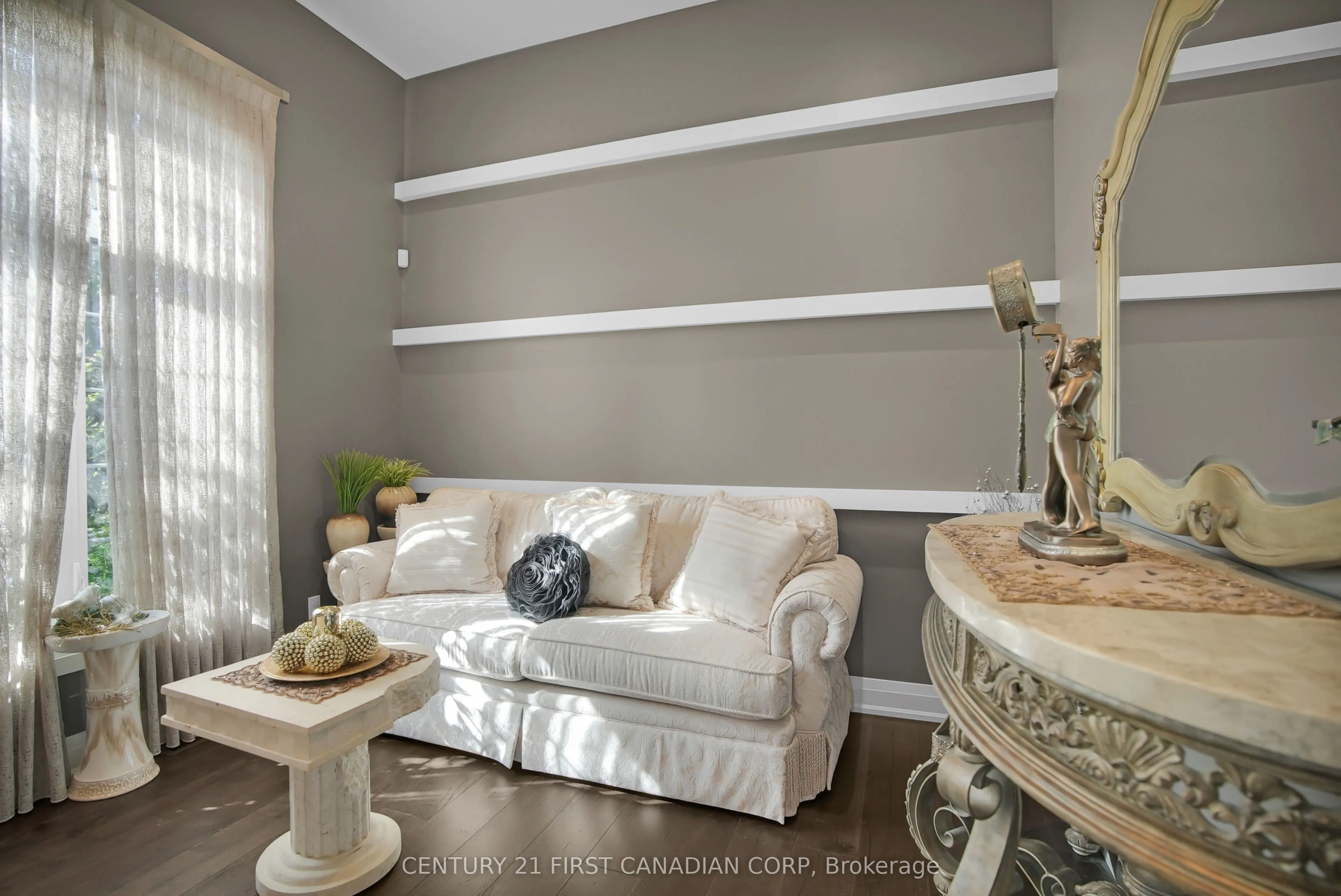 90 Pebblecreek Walk W