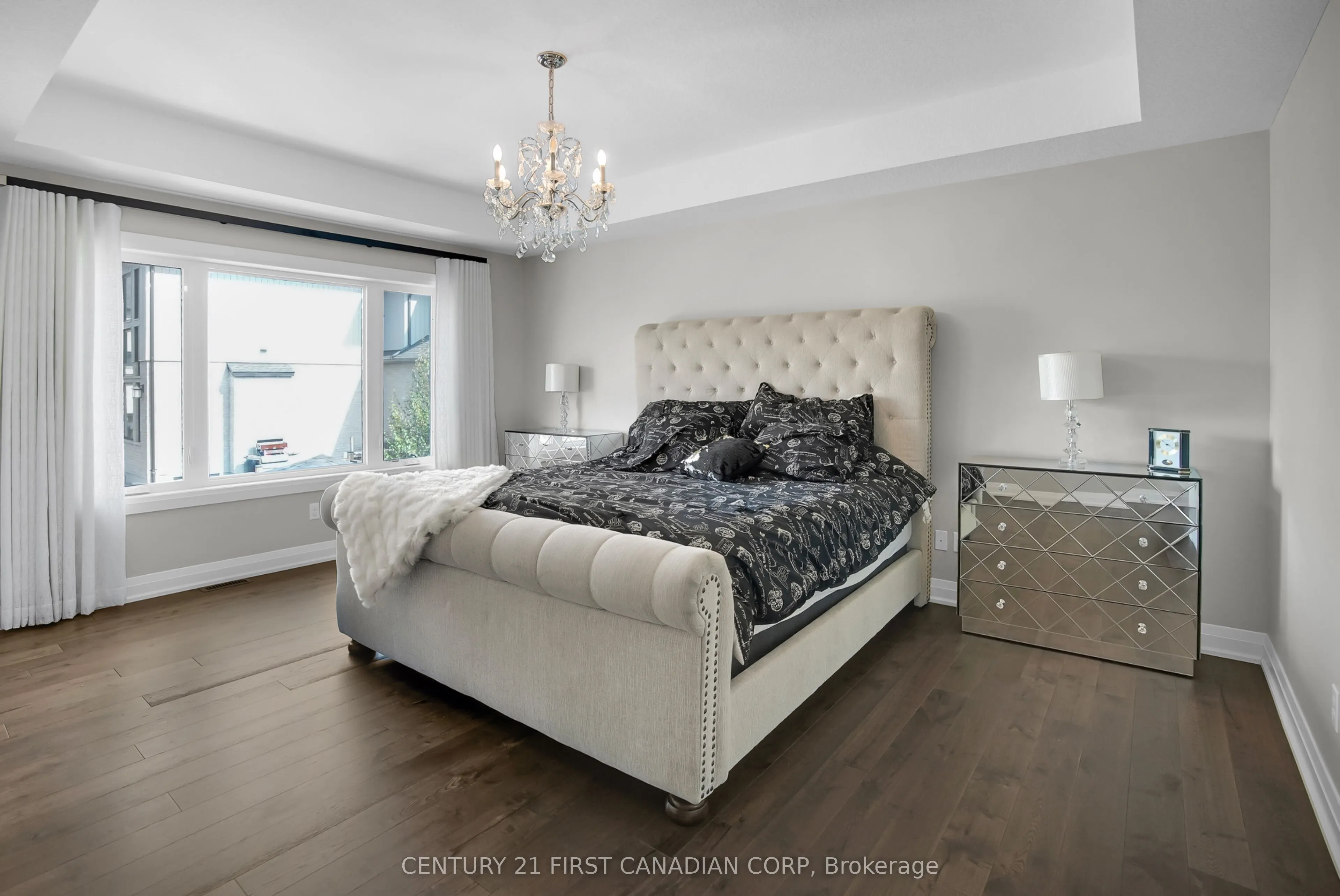 90 Pebblecreek Walk W