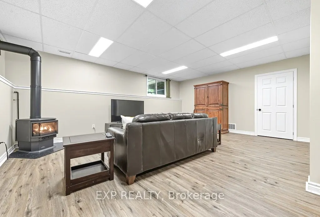 59 Crestview Drive