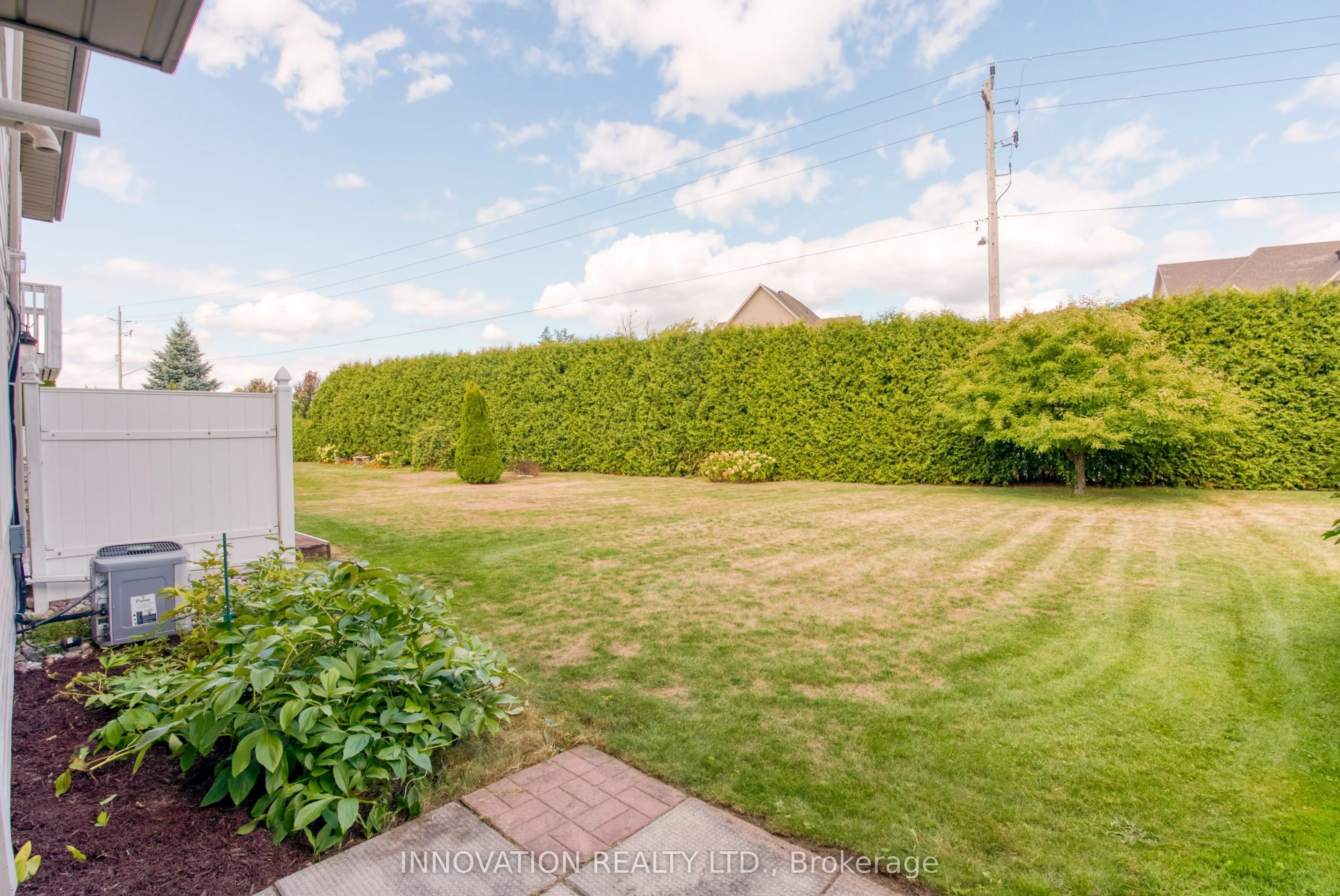 13 Eileen Crescent