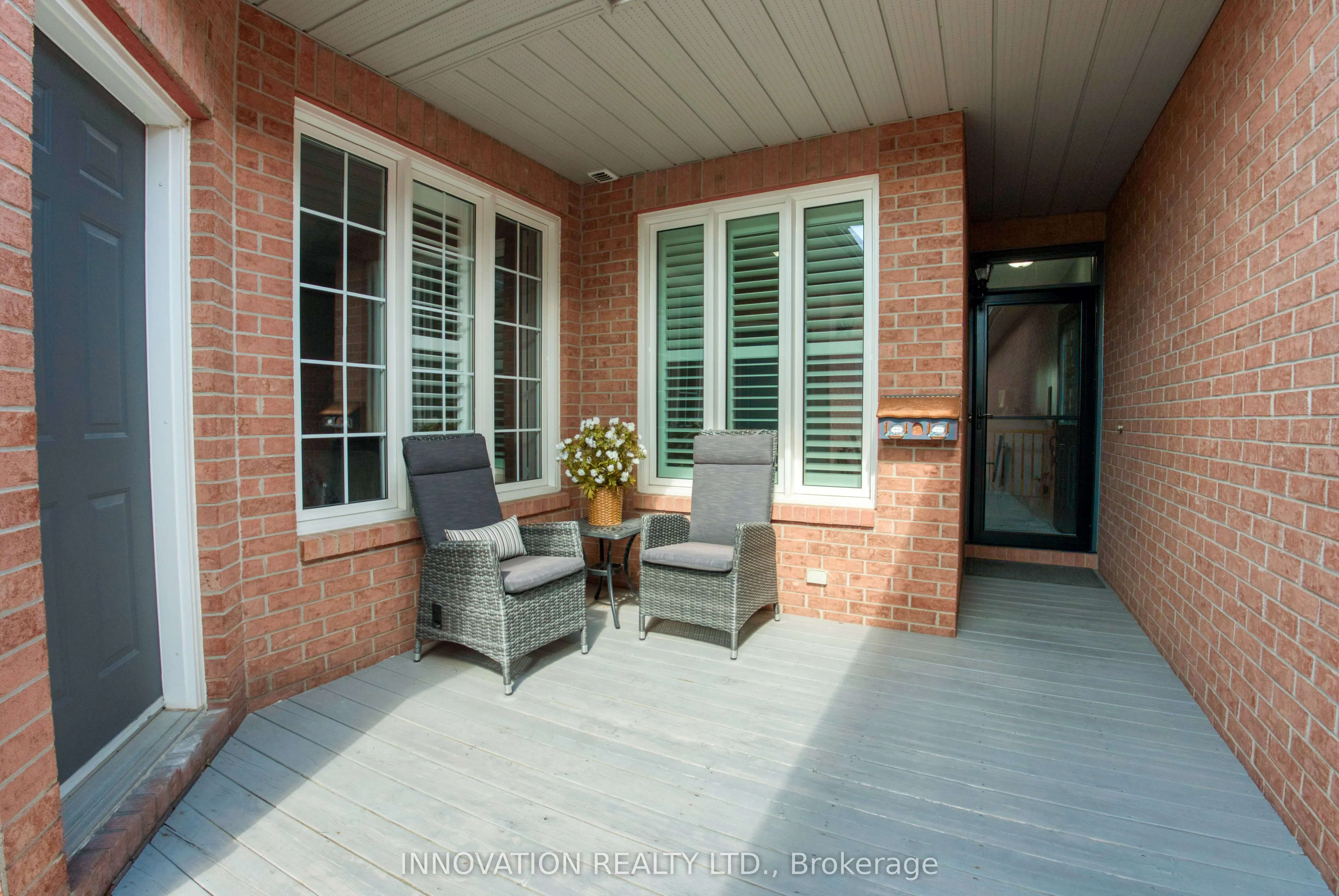 13 Eileen Crescent