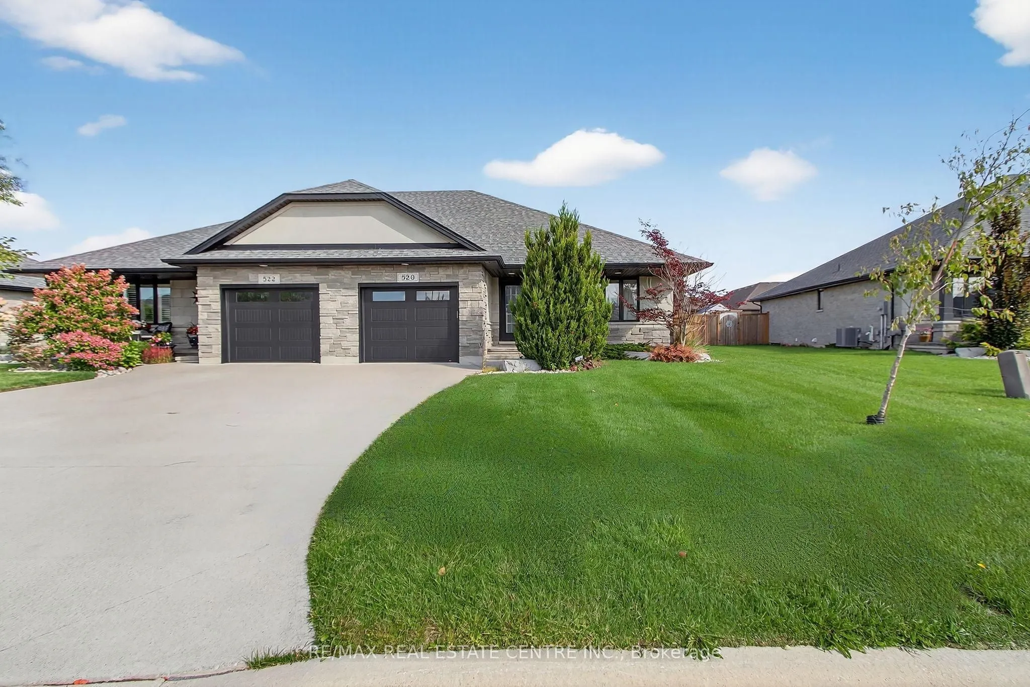 520 Molinari Crescent