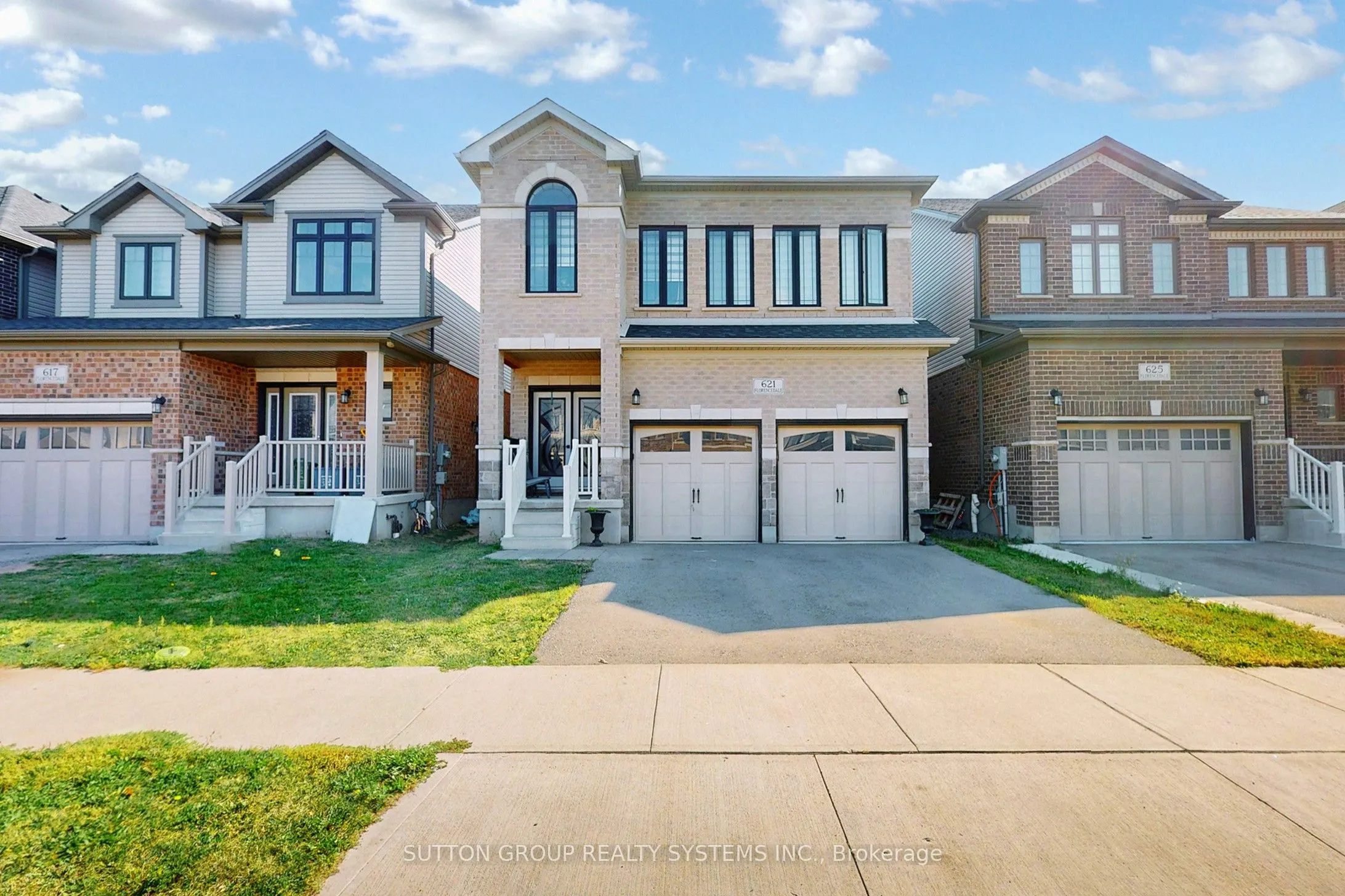 621 Florencedale Crescent