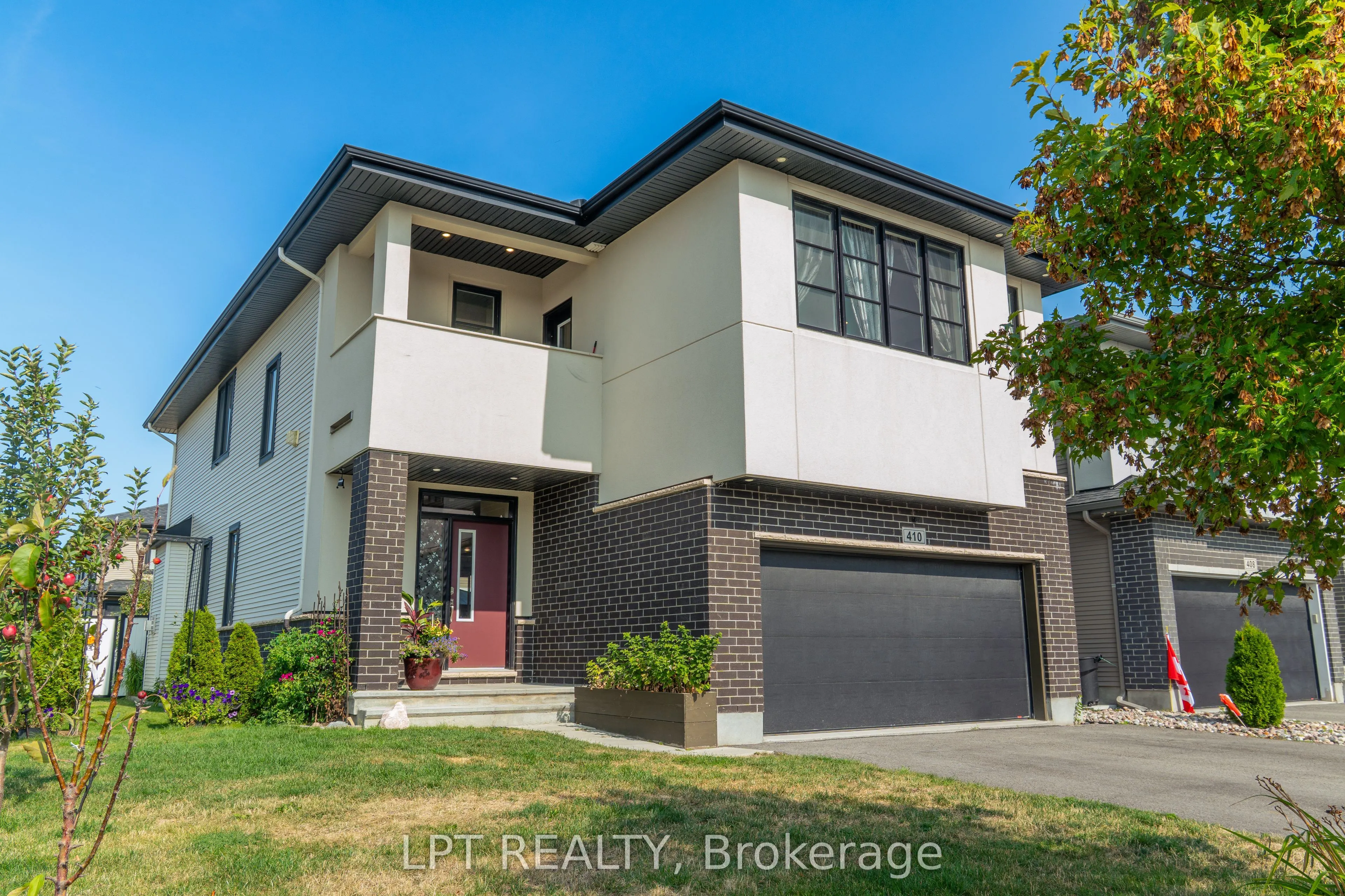 410 Andalusian Crescent