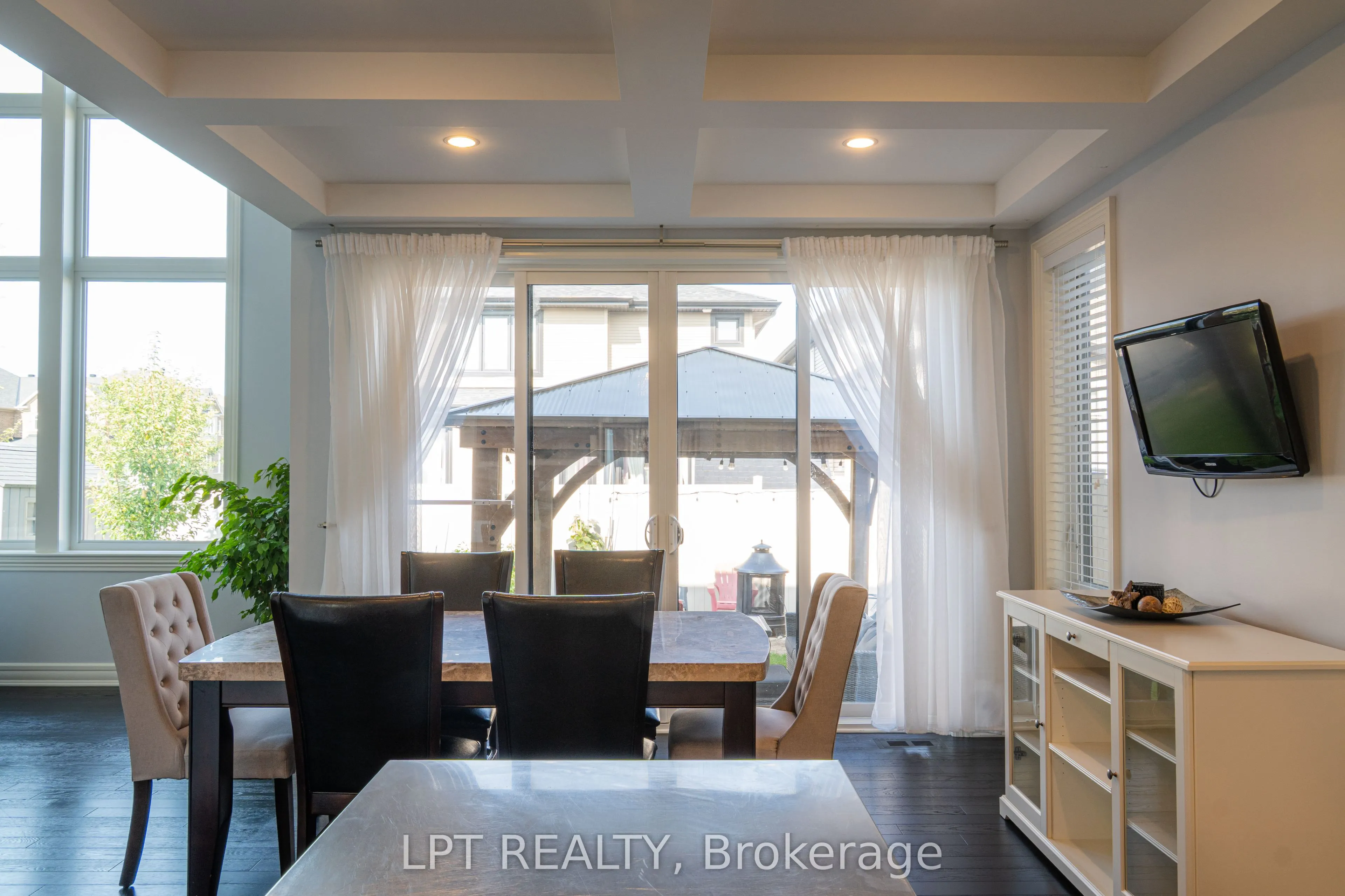 410 Andalusian Crescent
