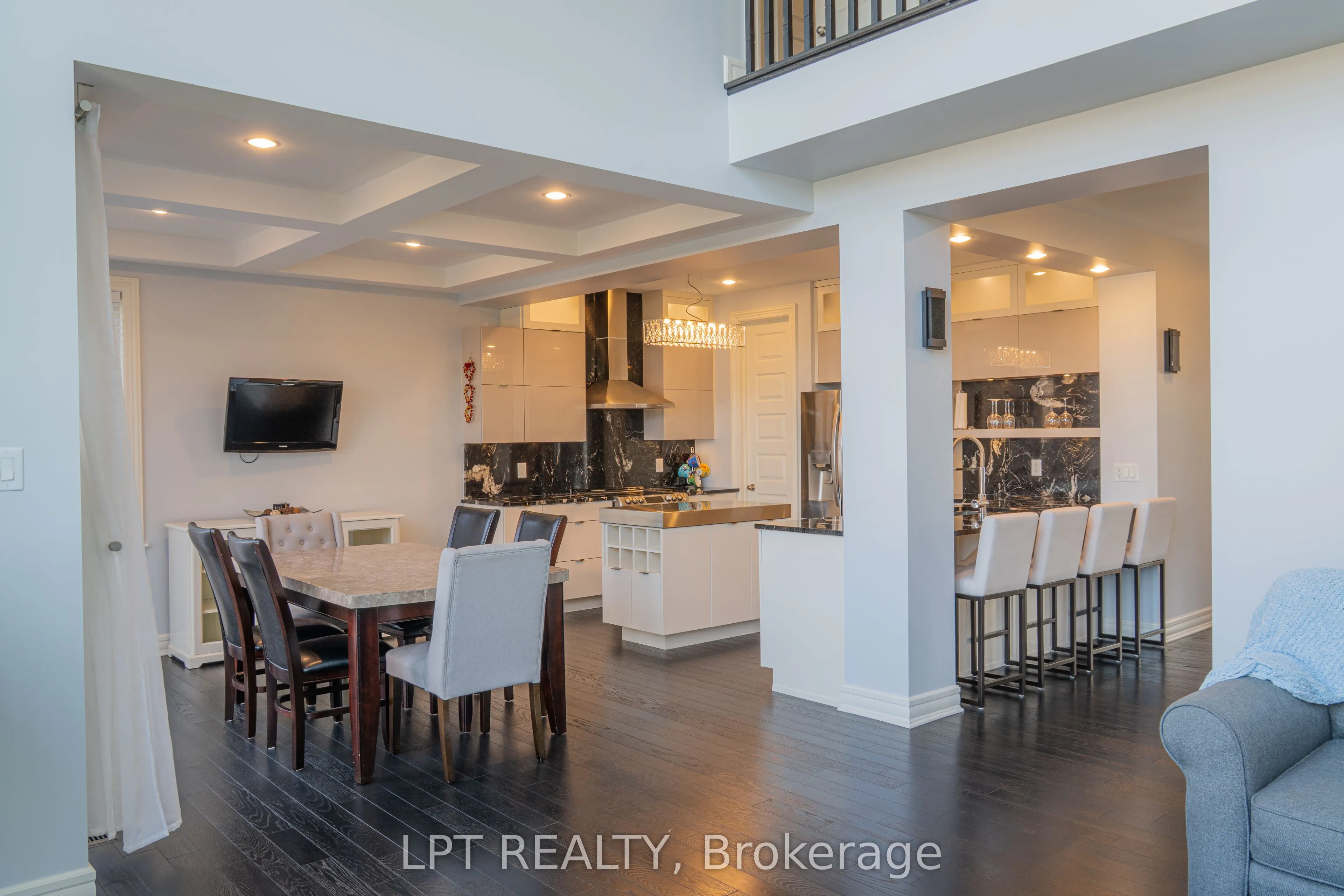 410 Andalusian Crescent
