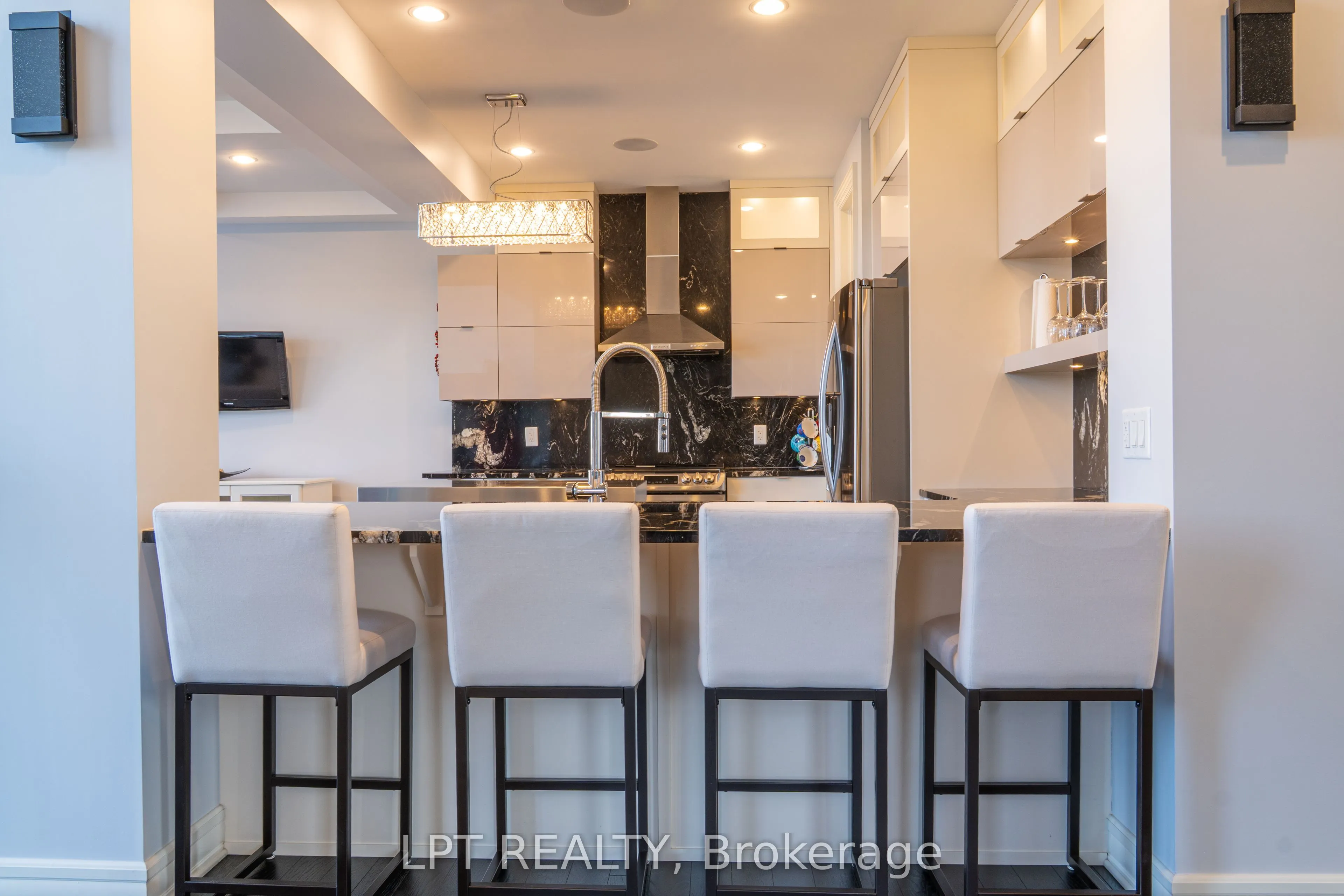 410 Andalusian Crescent