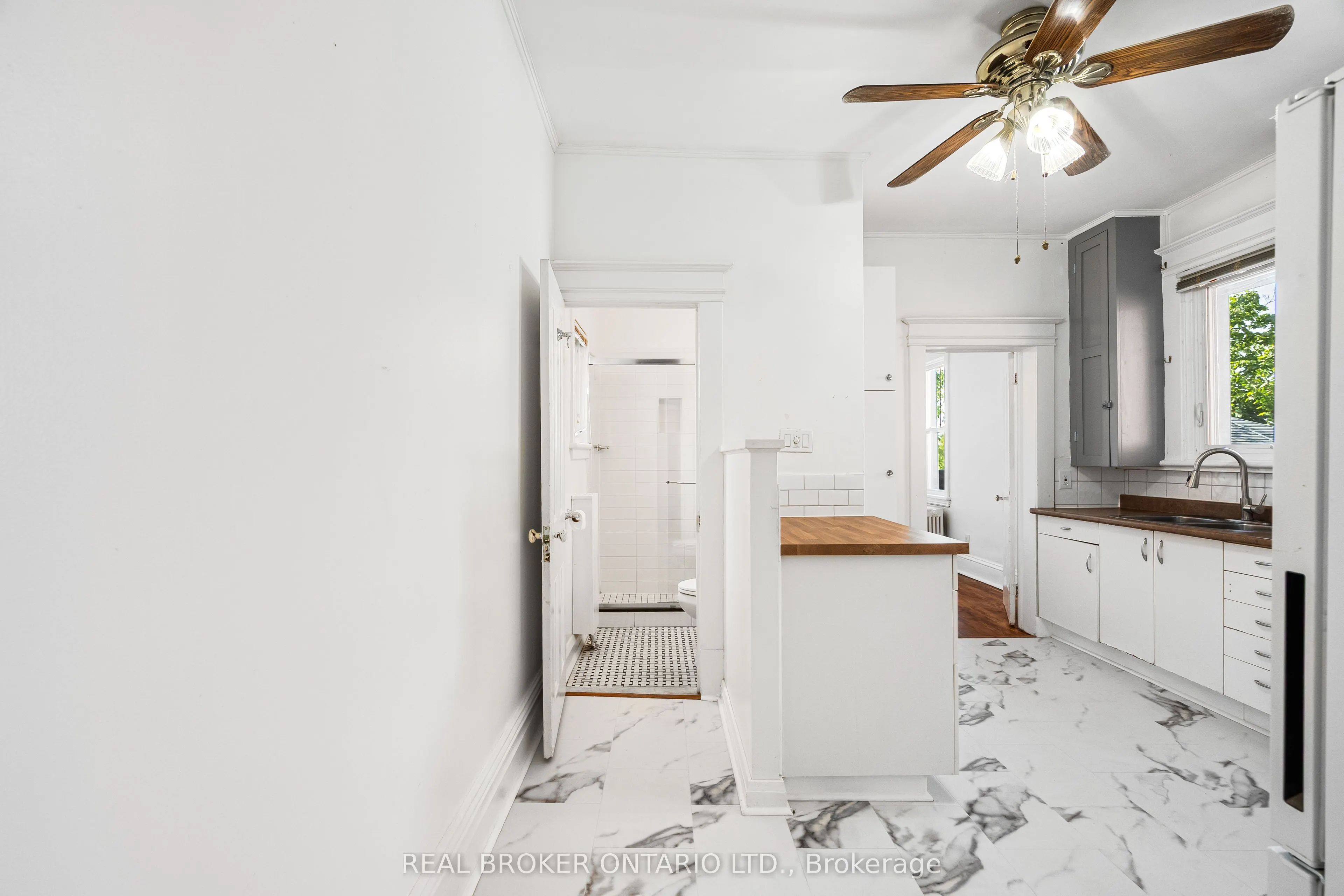 72 Upper Lorne Place, #1