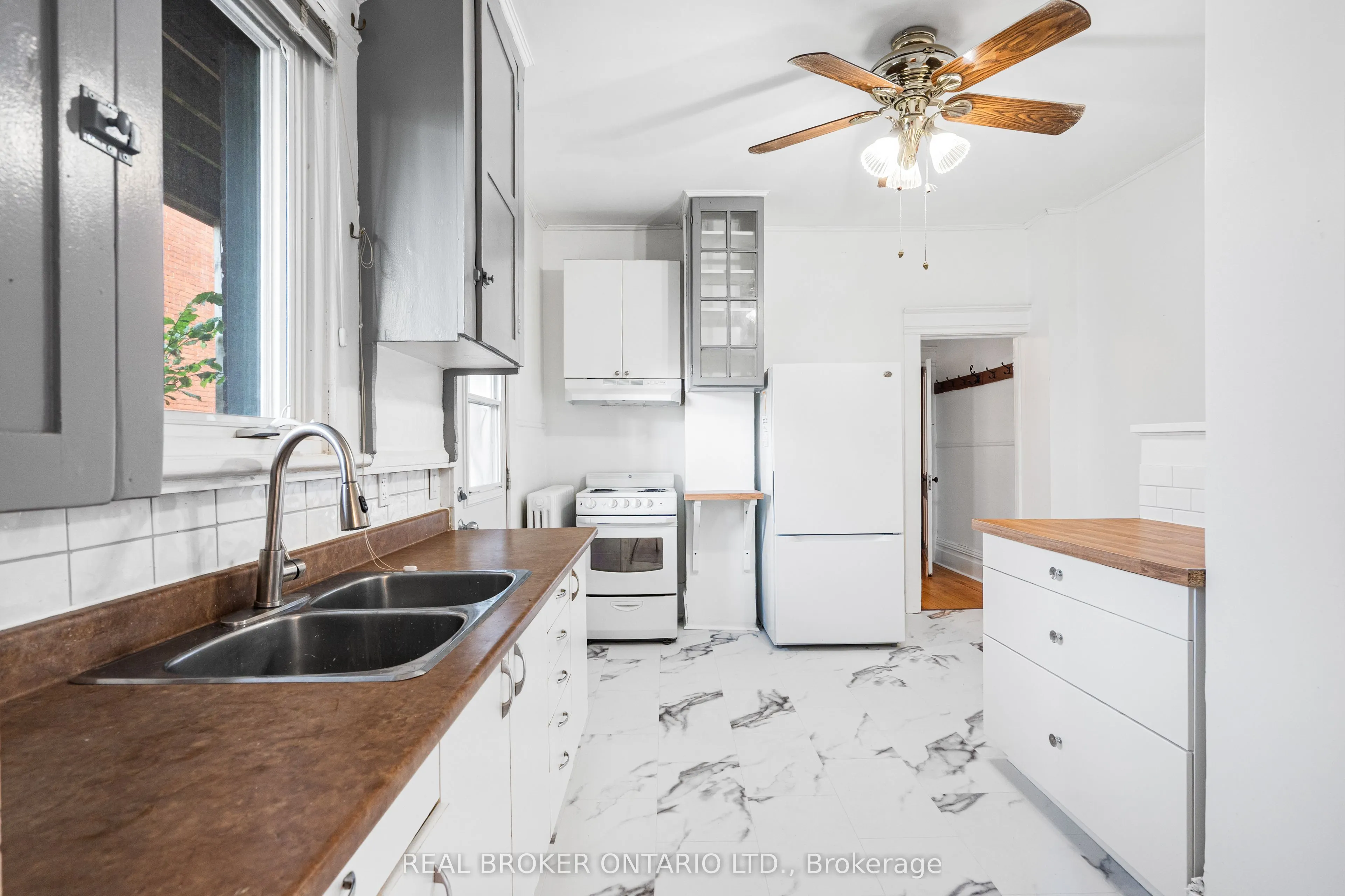 72 Upper Lorne Place, #1